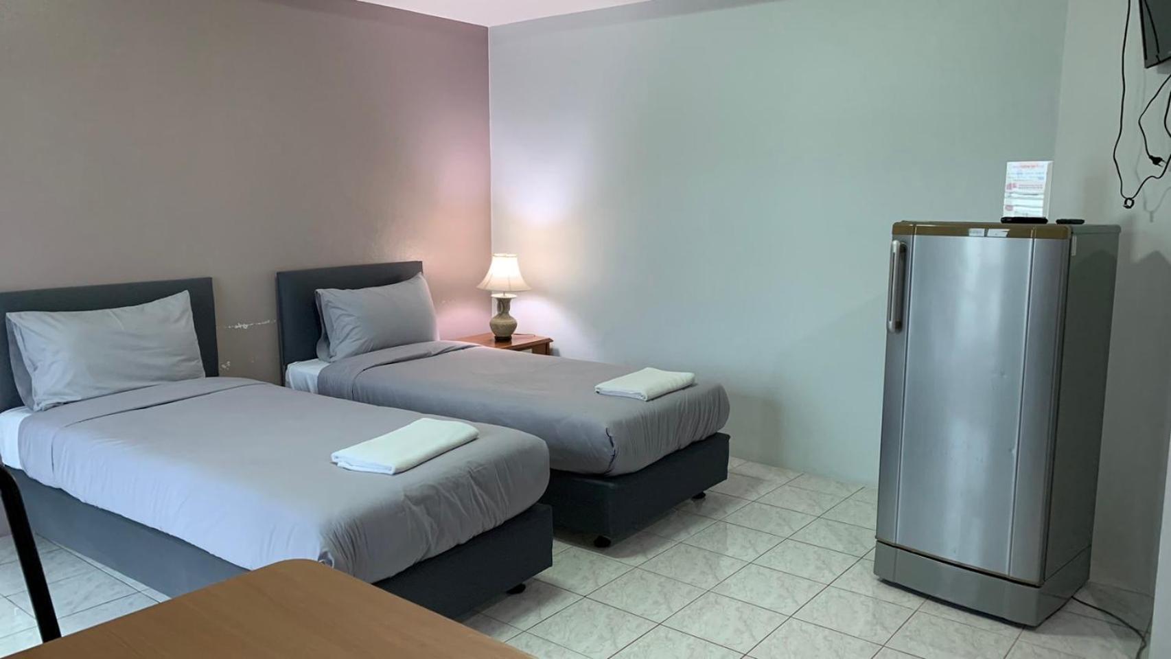 Hotel Kamalaburi Kamala Beach