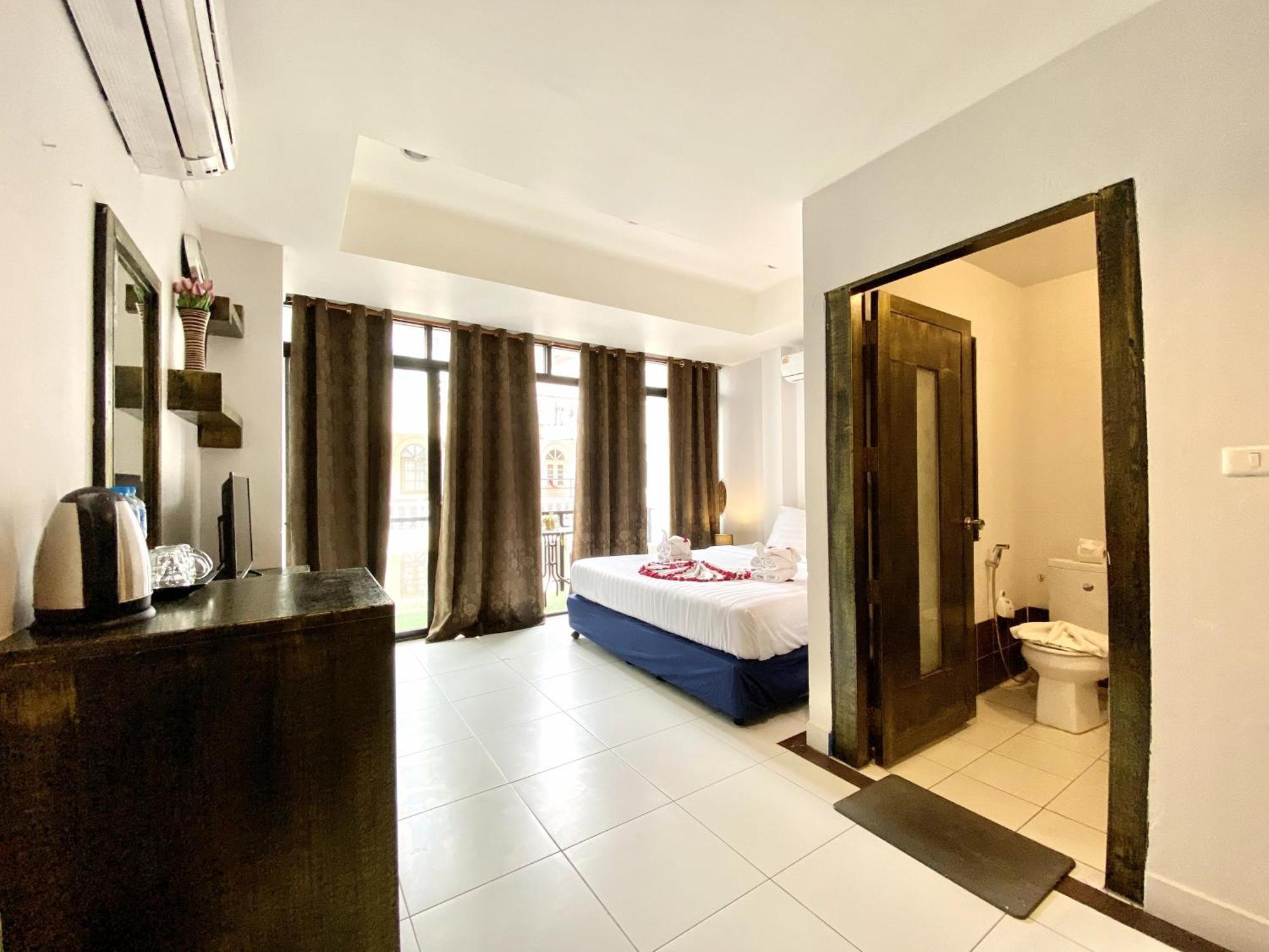 Hotel Beachwalk