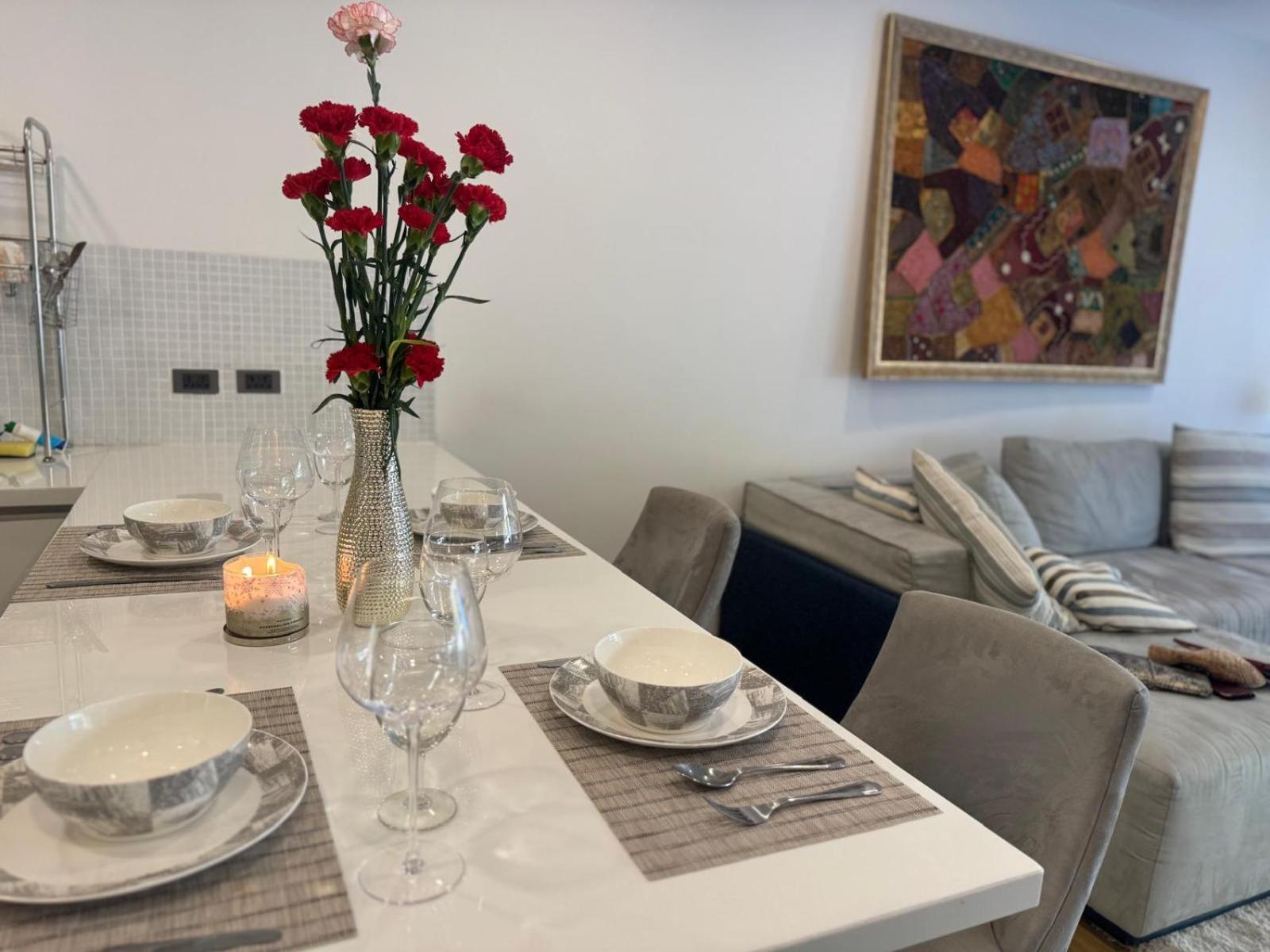 Apartment Hills Estate A102 *