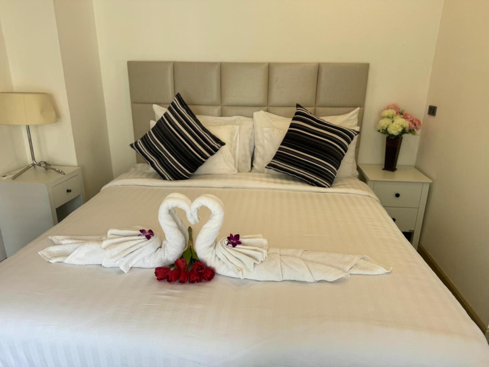 Hills Estate A102 Kamala Beach