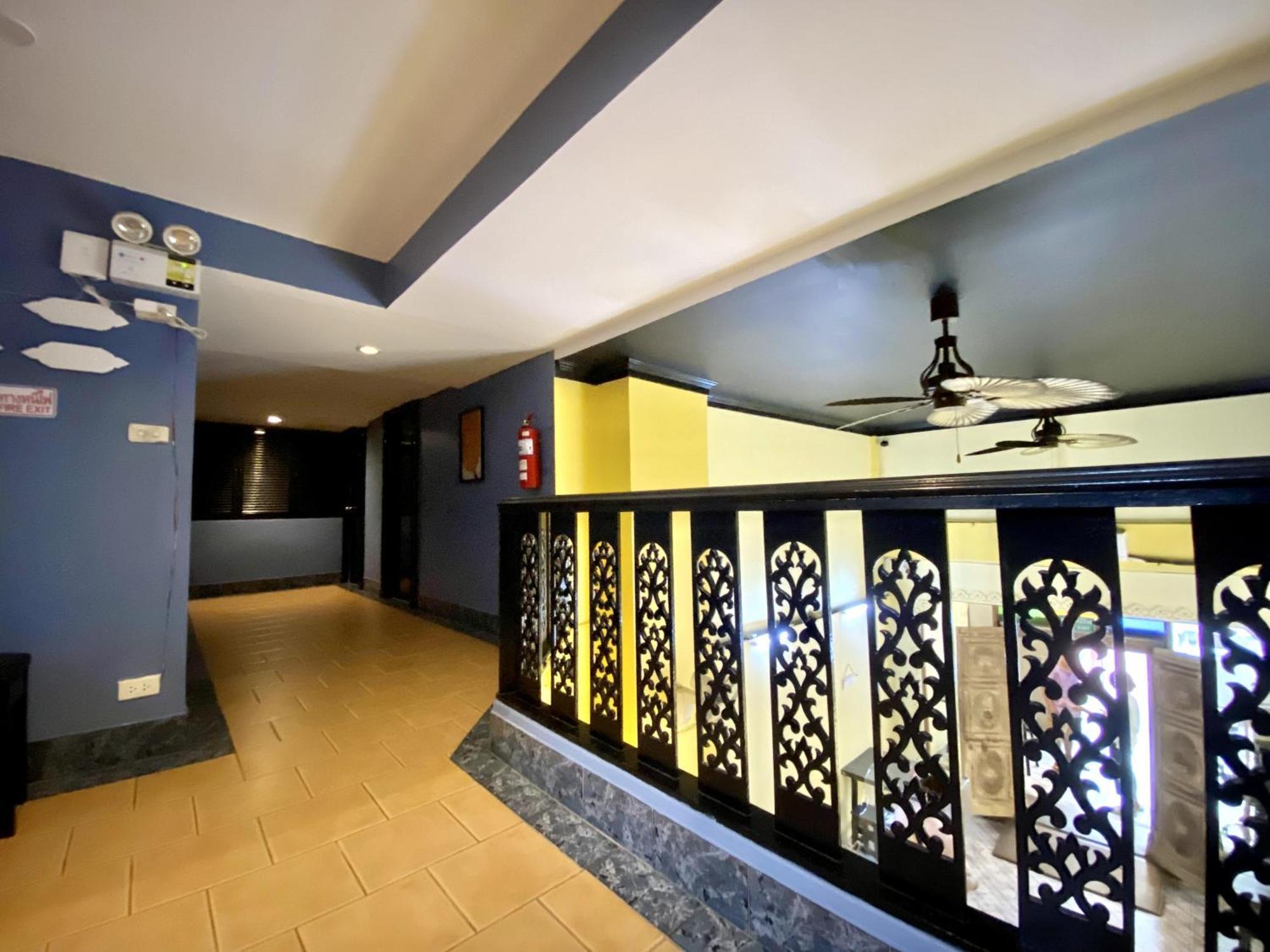 Beachwalk Minotel Patong