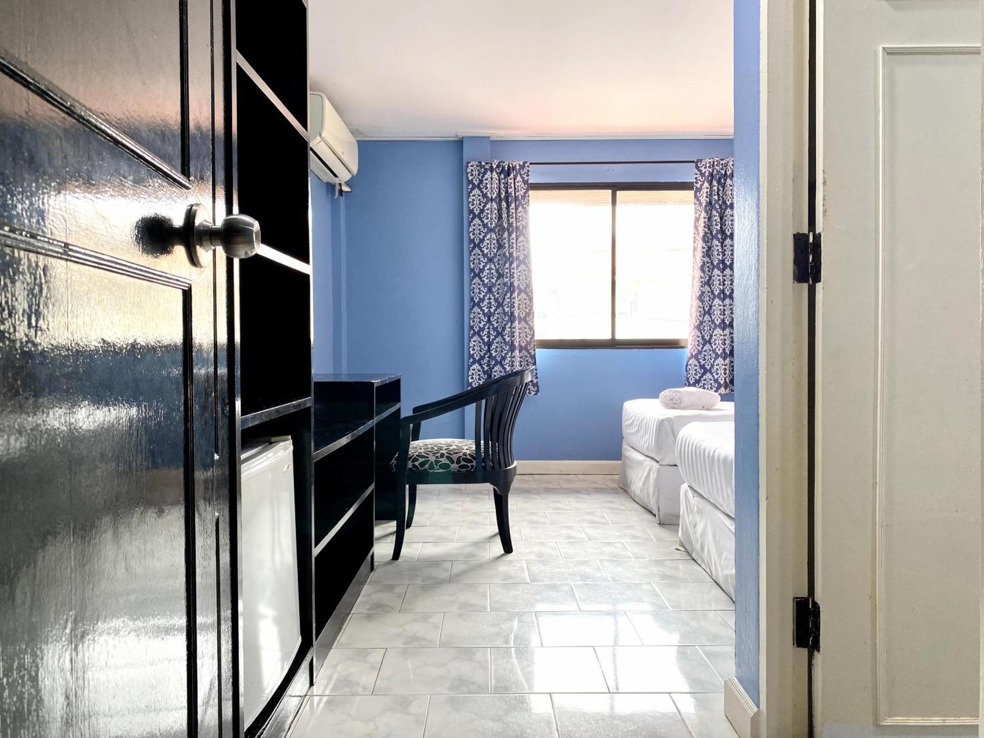 Beachwalk Minotel
