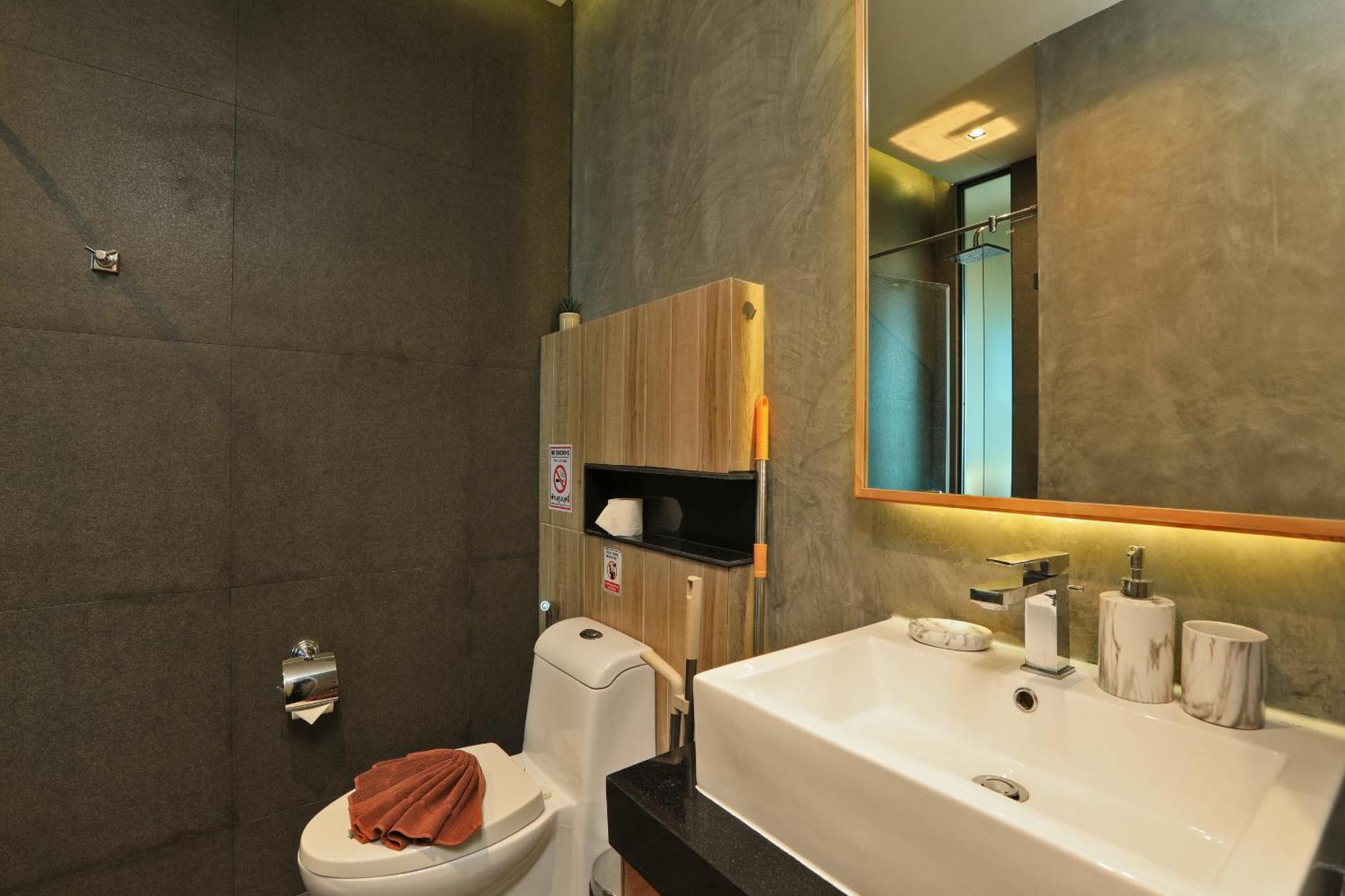 Near Naiharn By Capital Pro Phuket