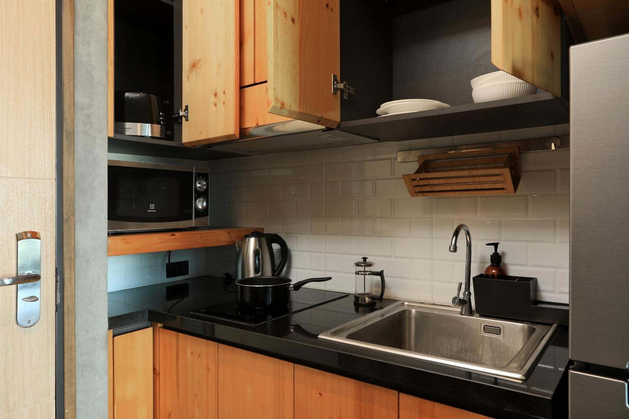 Apartment Near Naiharn By Capital Pro *