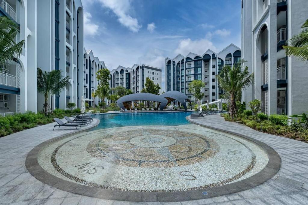 Apartment Two Flamingo 1 Nai Yang