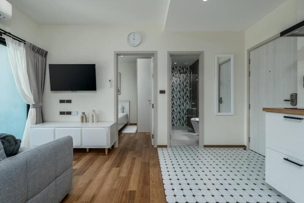 Two Flamingo 1 Apartment *