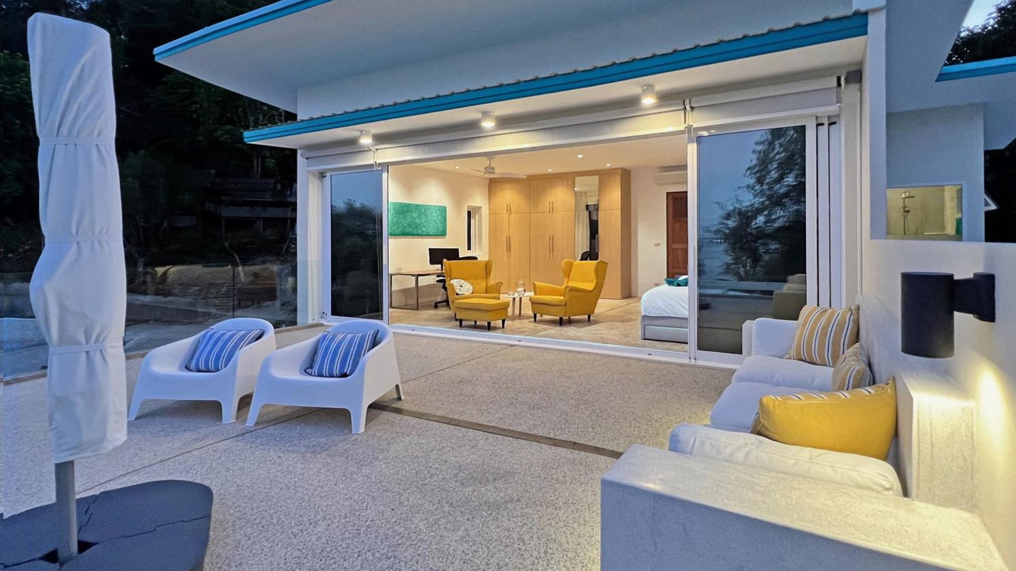 At The Spacious 2-level Design For 2-5, Ao Yon Phuket Apartment *