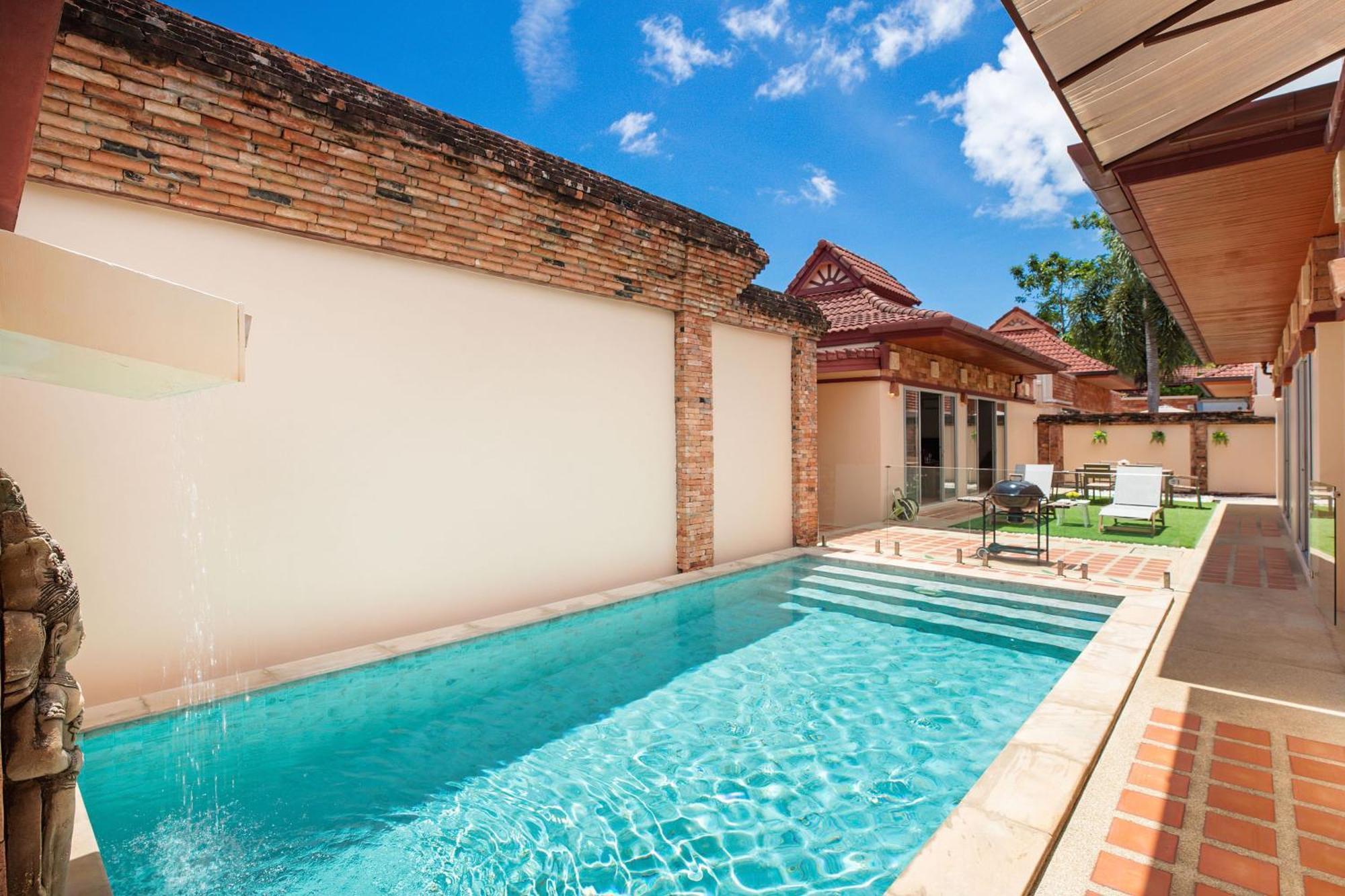 Balinese 3br Pool Freya, Spacious Courtyard, 70 M From Wellbeing & Lifestyle