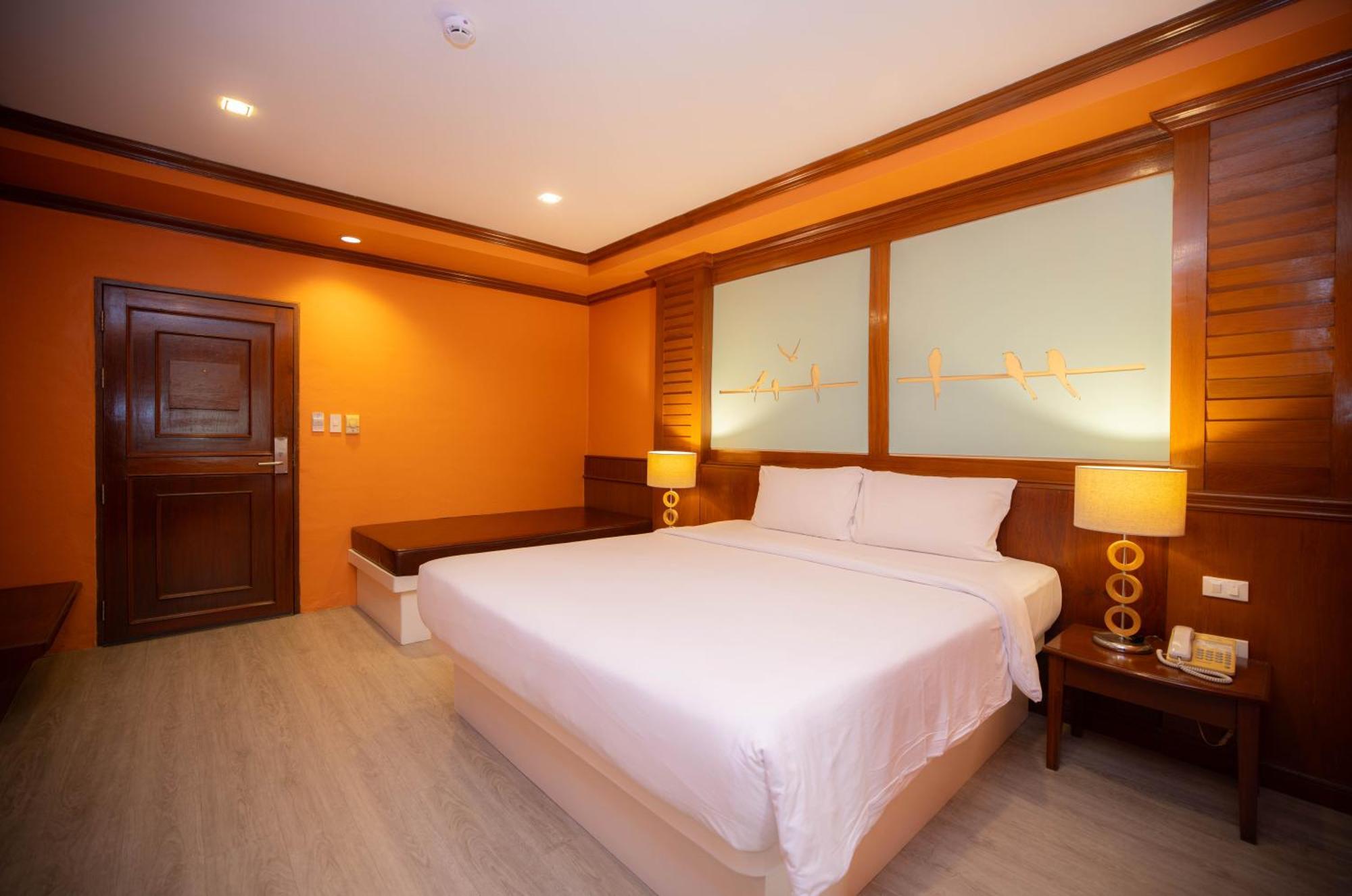 Baumanburi Hotel 4*