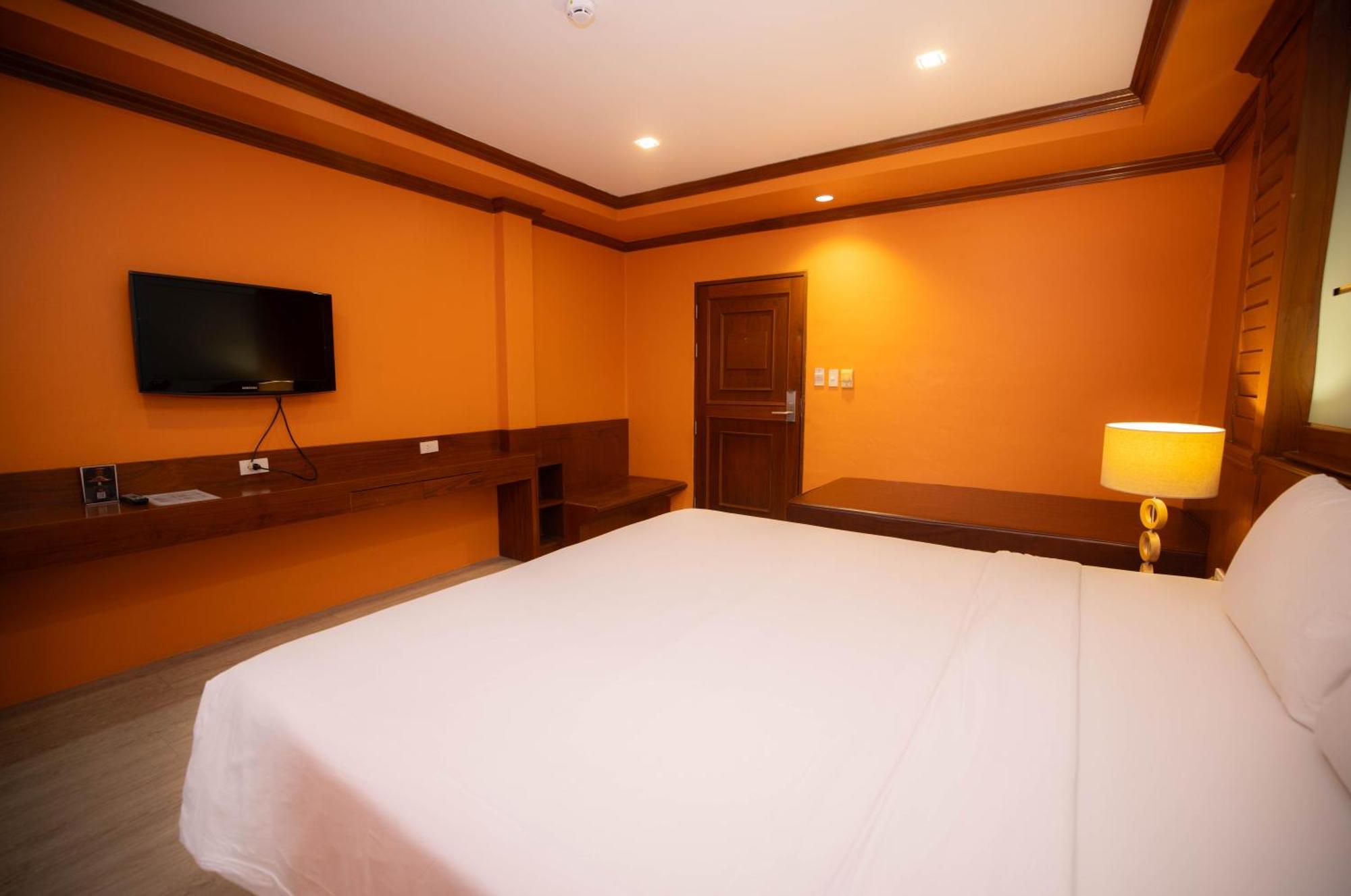 Baumanburi 4*