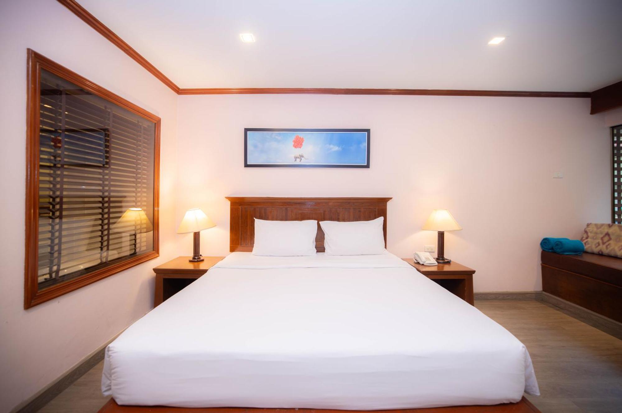 Baumanburi Hotel Patong