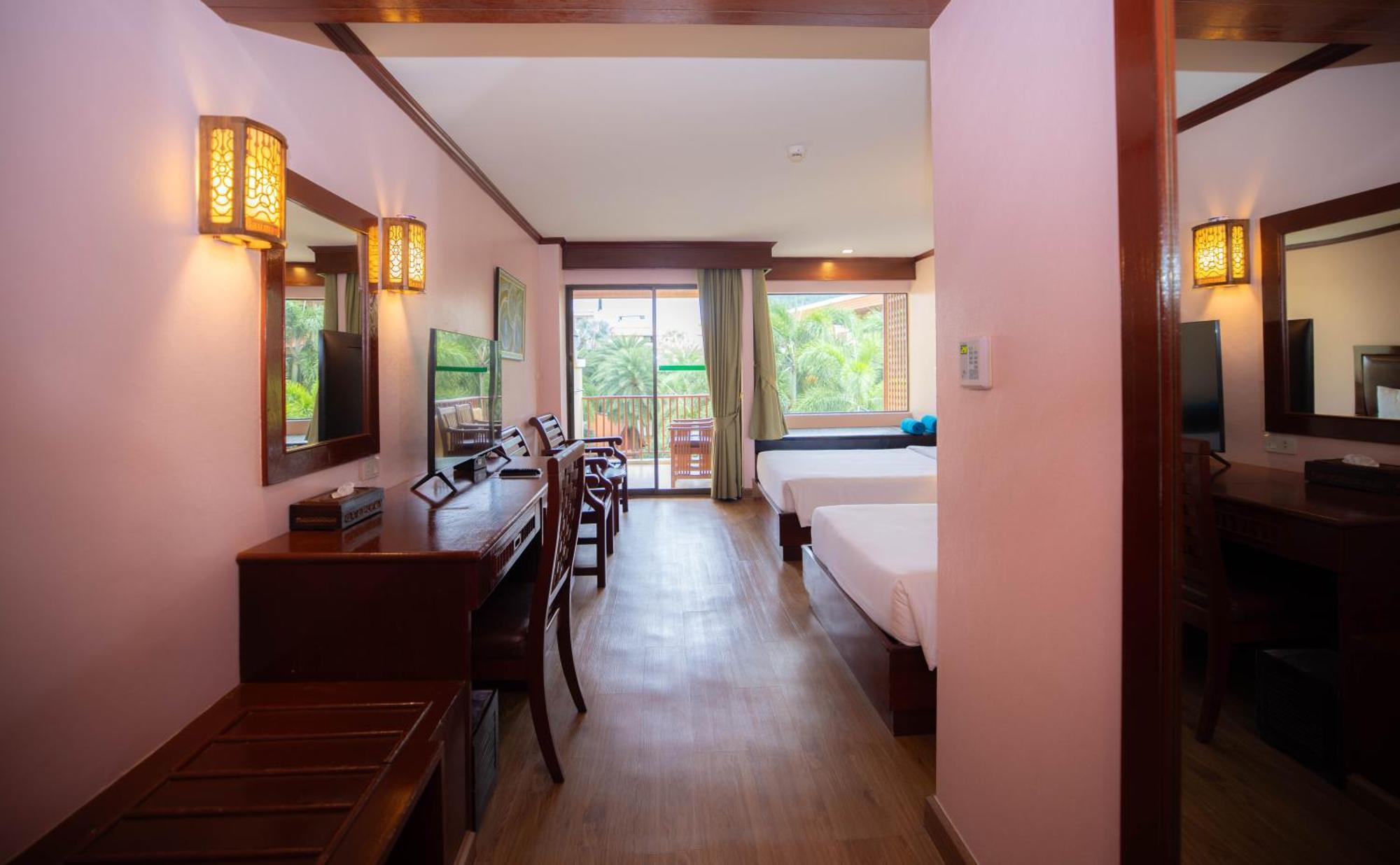 Hotel Baumanburi