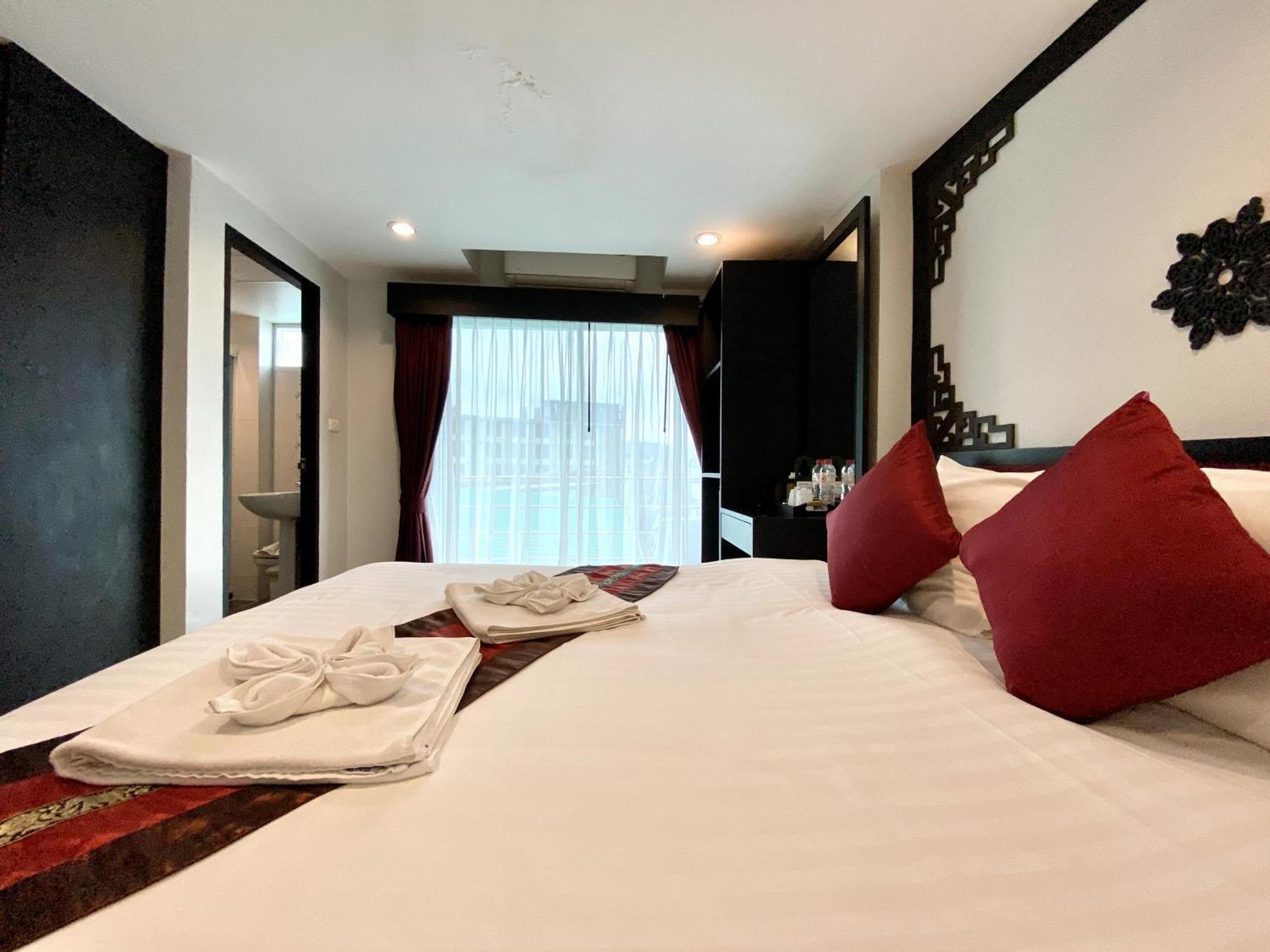 Sunray Hotel