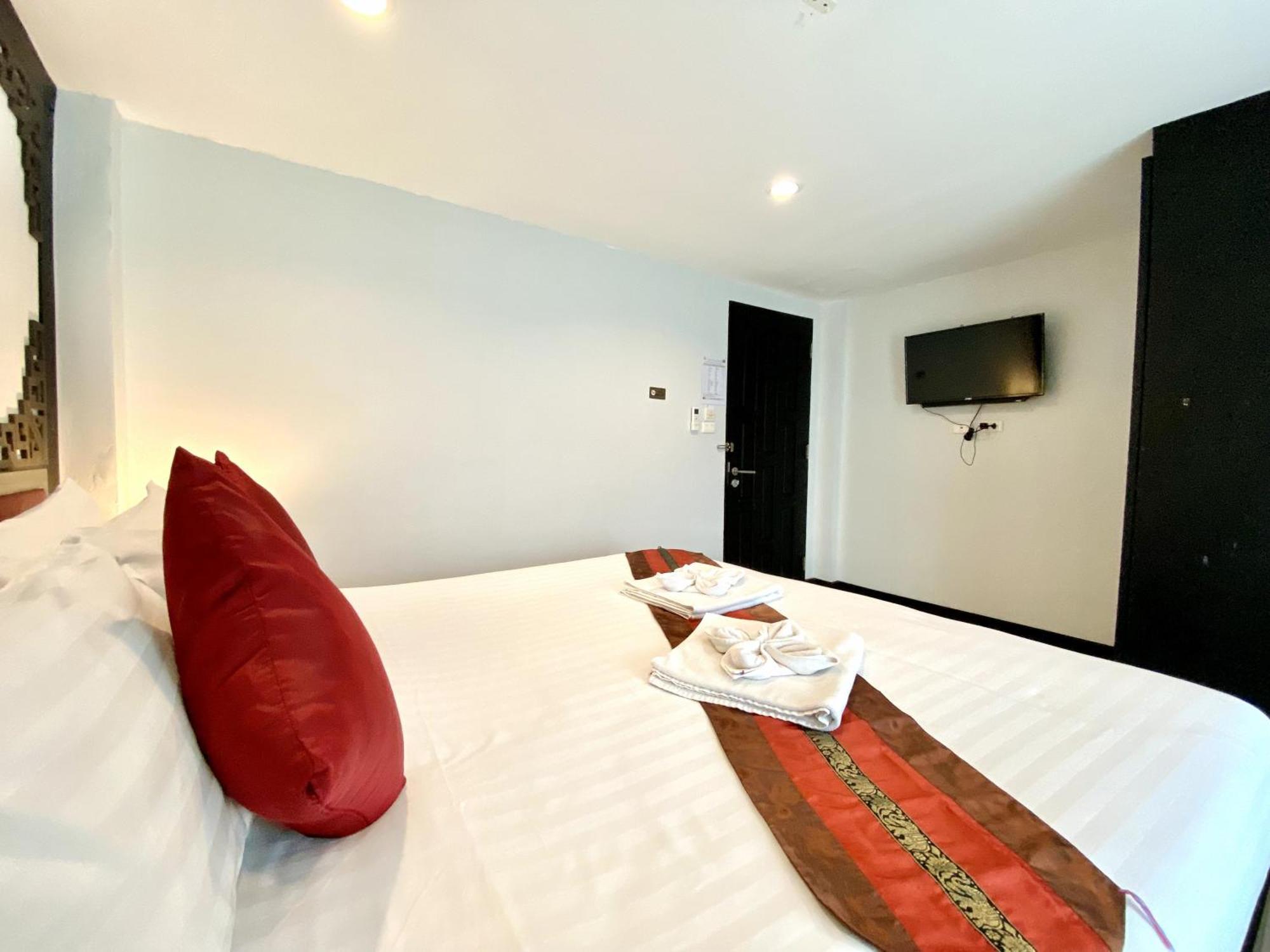 Sunray Hotel