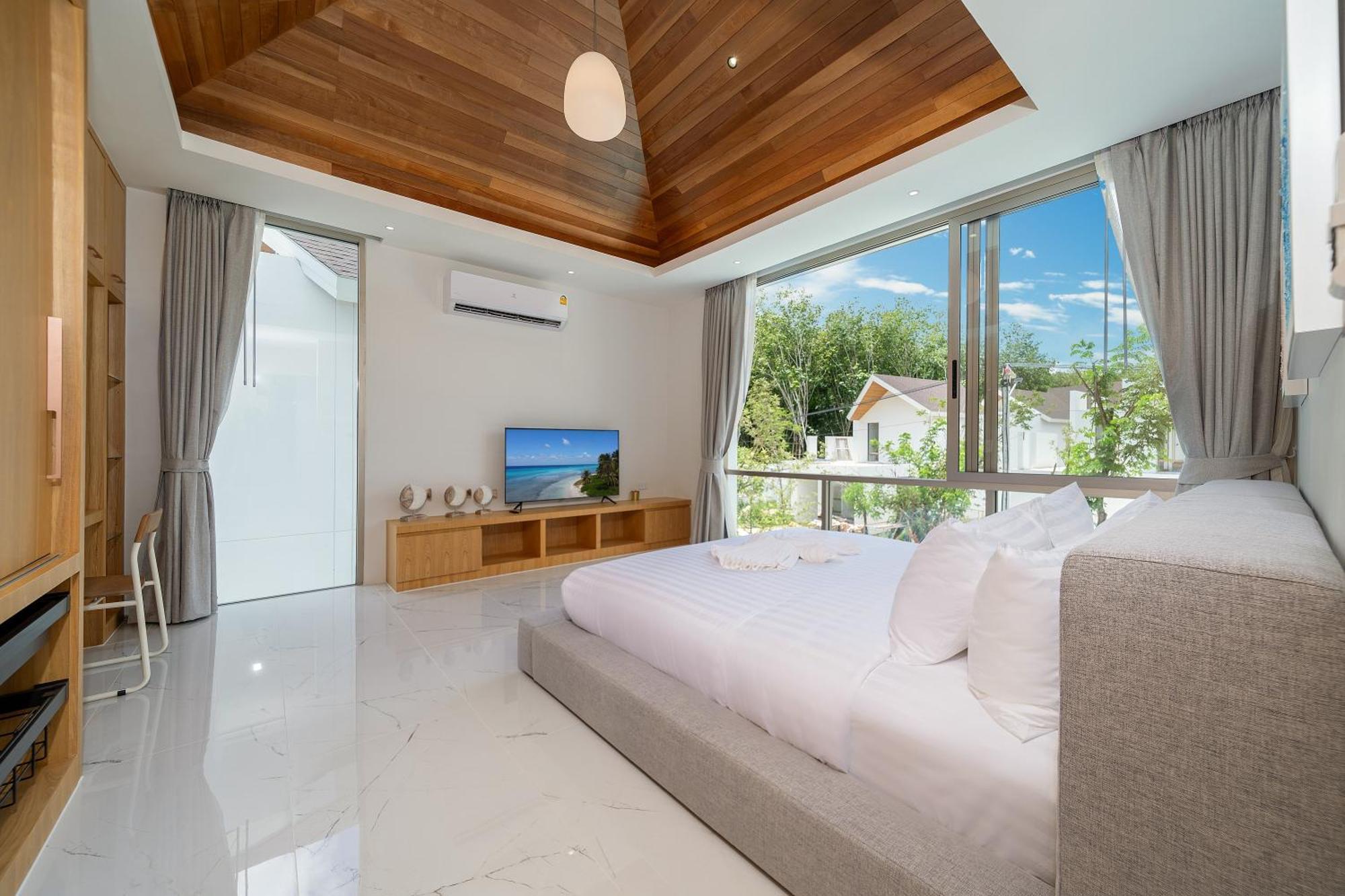 Lux Pride 2 - Luxury Pool Near Laguna