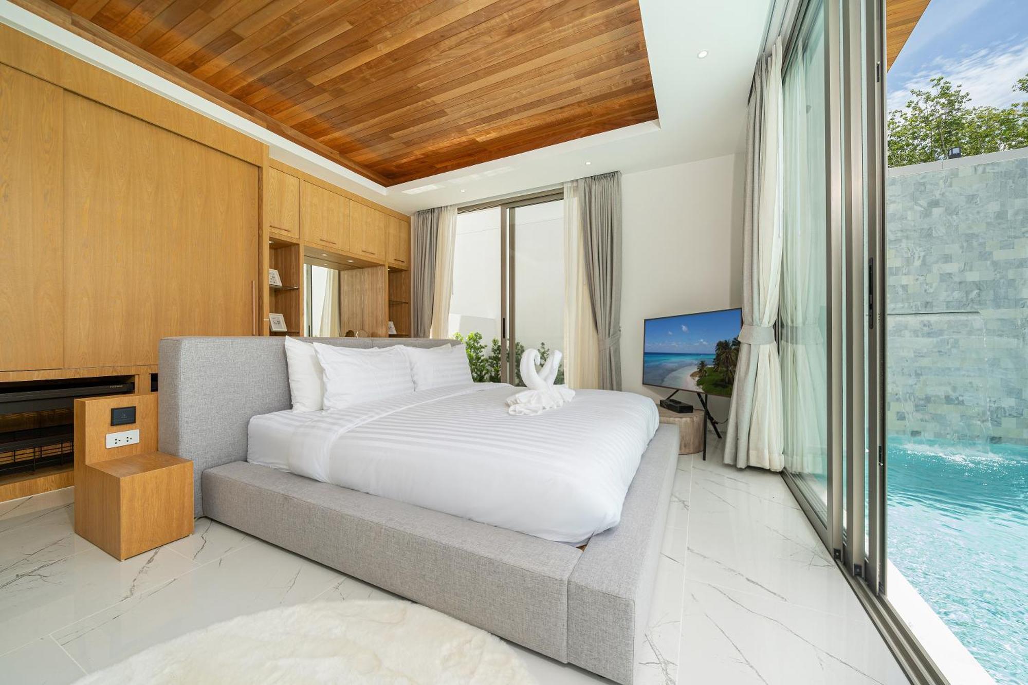 Lux Pride 2 - Luxury Pool Near Laguna Villa