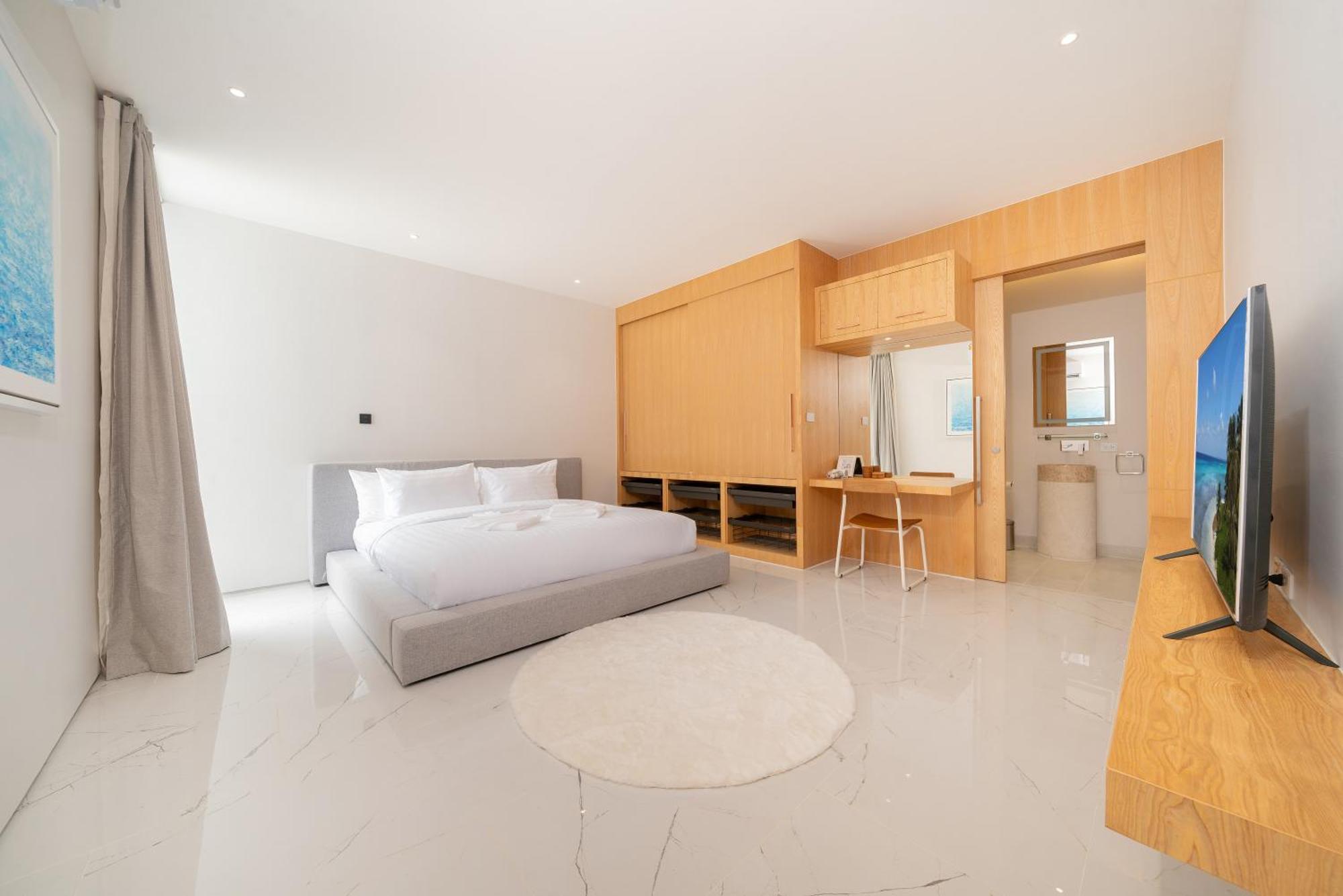 Lux Pride 2 - Luxury Pool Near Laguna Ban Pak Lak