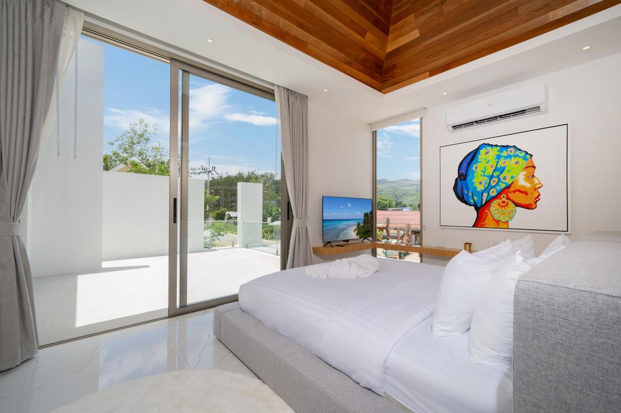 Lux Pride 2 - Luxury Pool Near Laguna Villa
