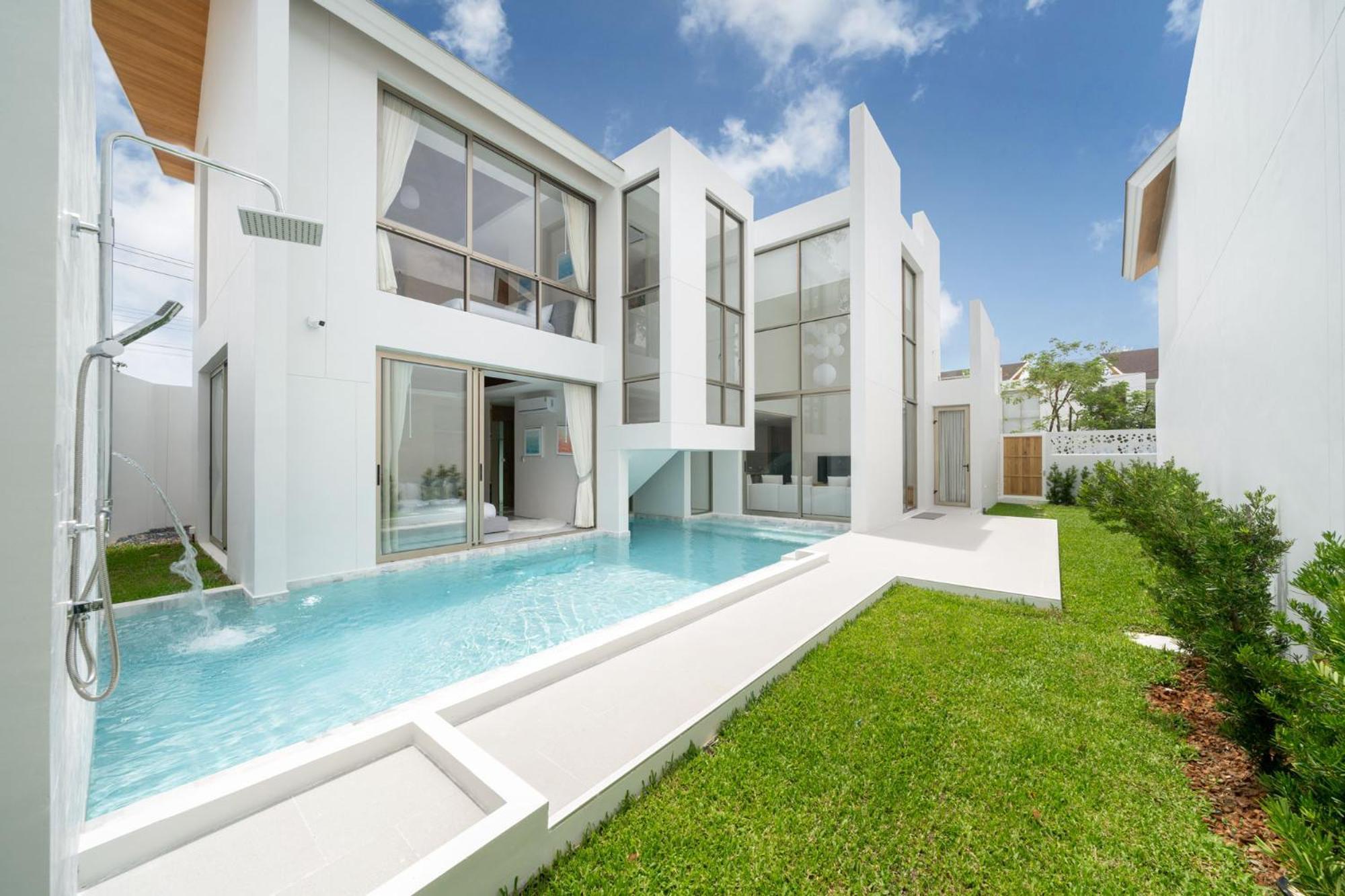 Lux Pride 2 - Luxury Pool Near Laguna Ban Pak Lak