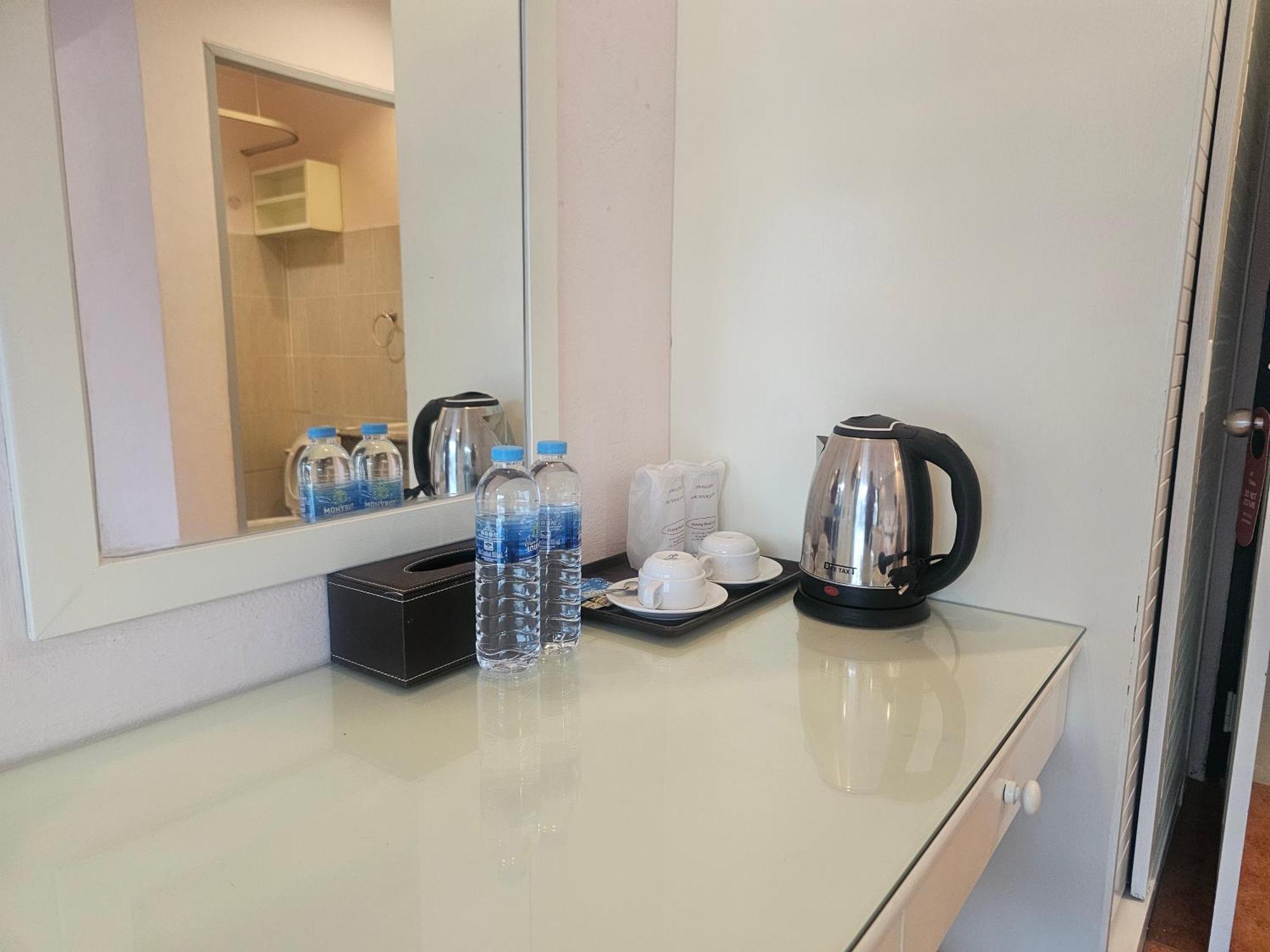 And Apartment *