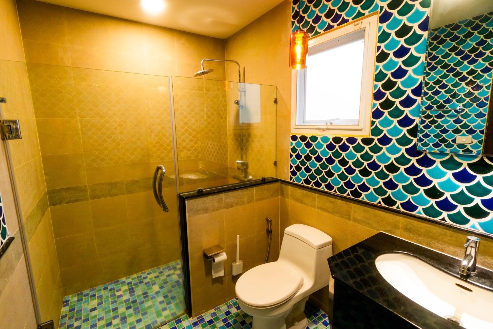 Luxurious Large Size Swimming Pool In Rawai
