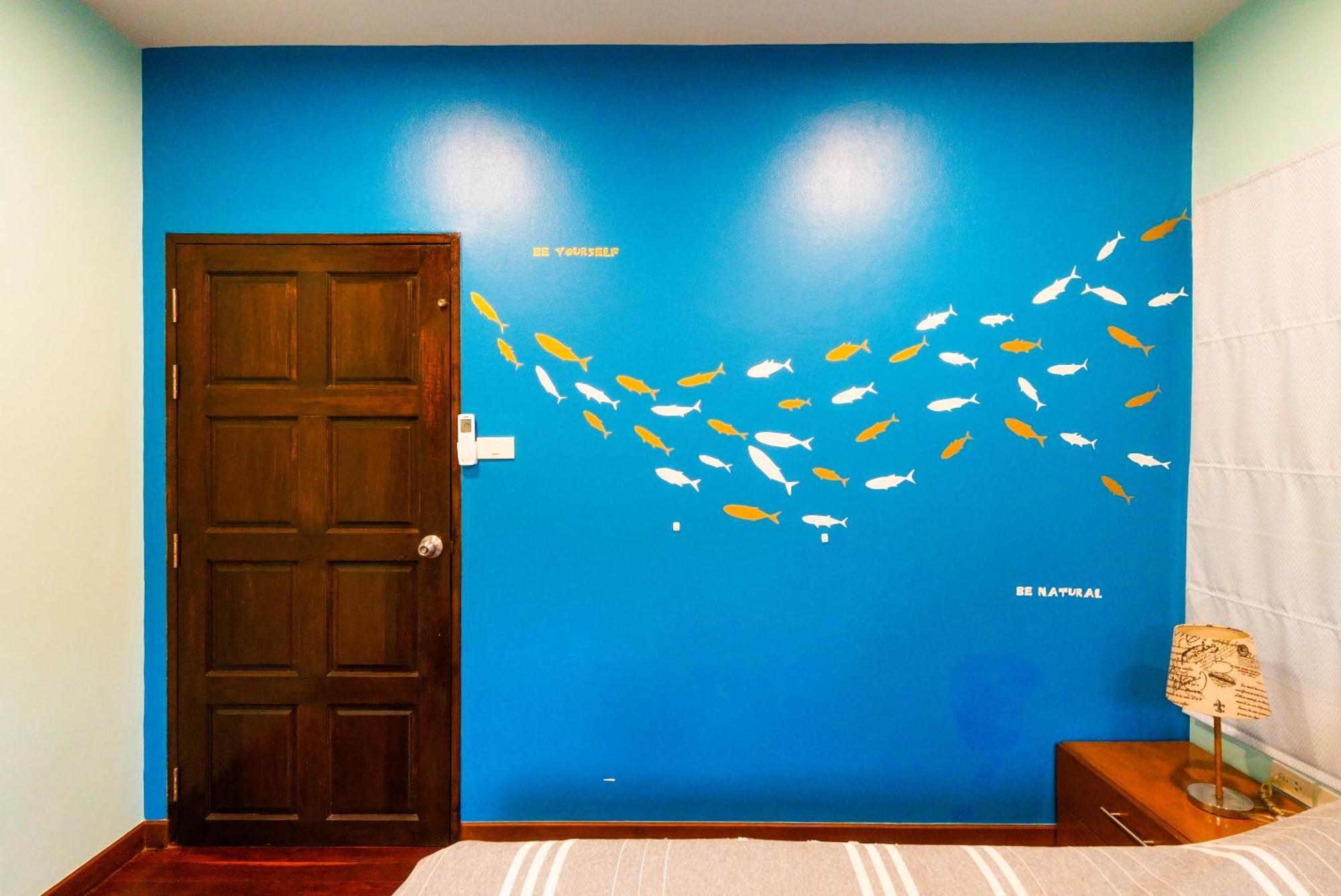 Luxurious Large Size Swimming Pool In Rawai Villa *