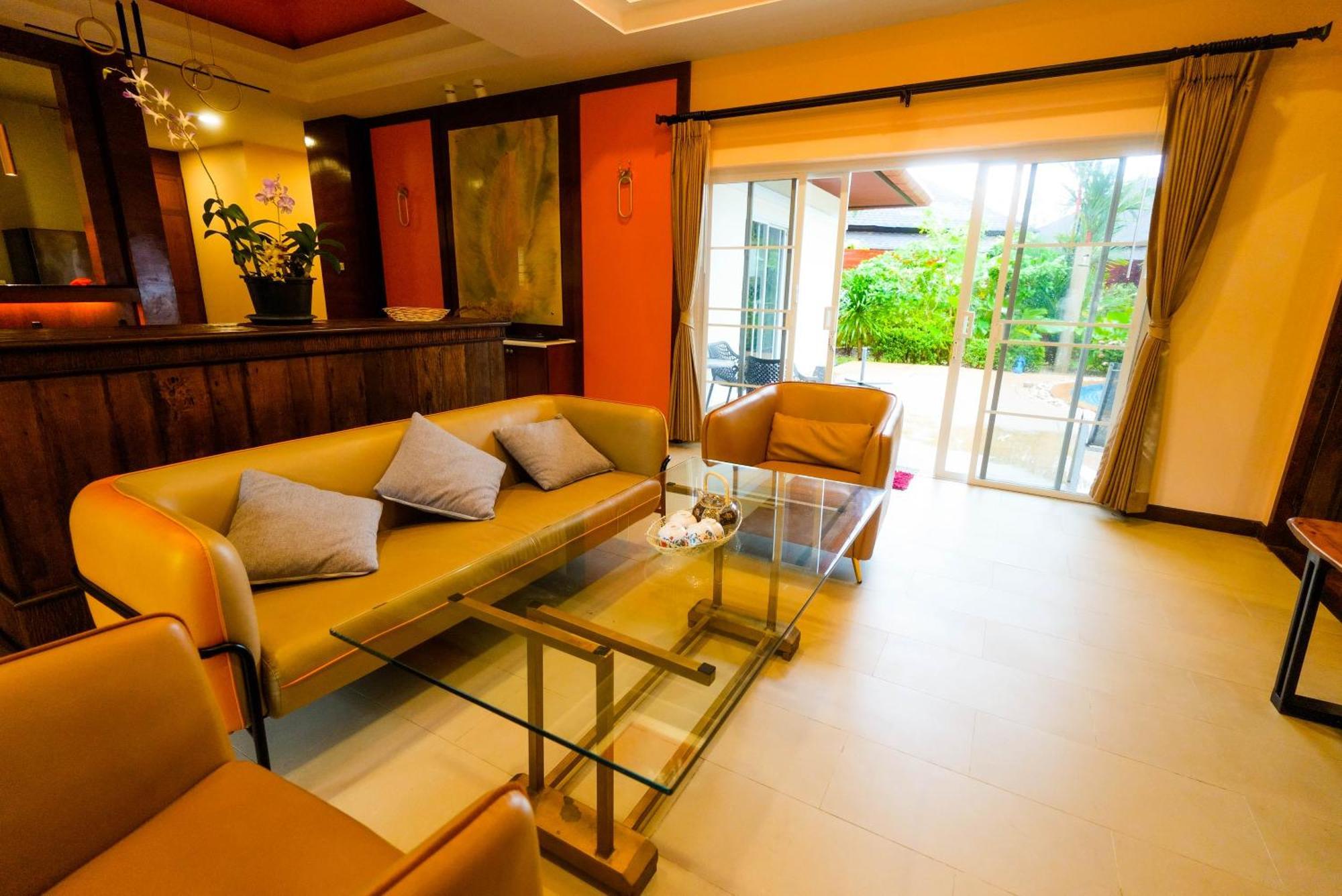 Luxurious Large Size Swimming Pool In Rawai * Ban Saiyuan