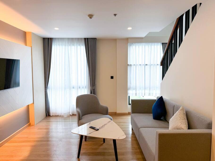 Apartment Stylish Duplex 4701 By Ibg