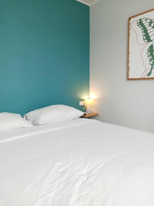 2br Aparment Near The T2-717 Apartment Phuket