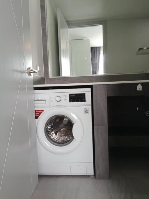 2br Aparment Near The T2-717 Apartment *