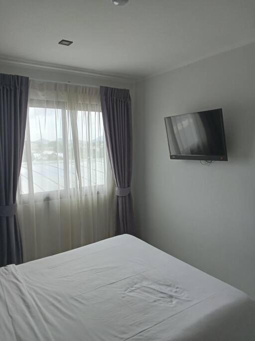 Fully Furnished - Nv-622