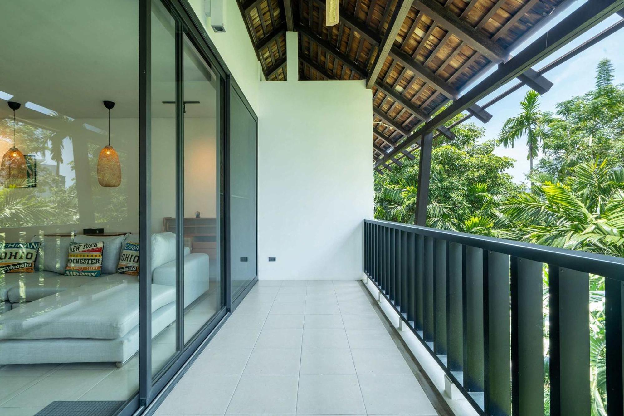 Apartment Stylish Penthouse At Bangtao Ban Lum Fuang