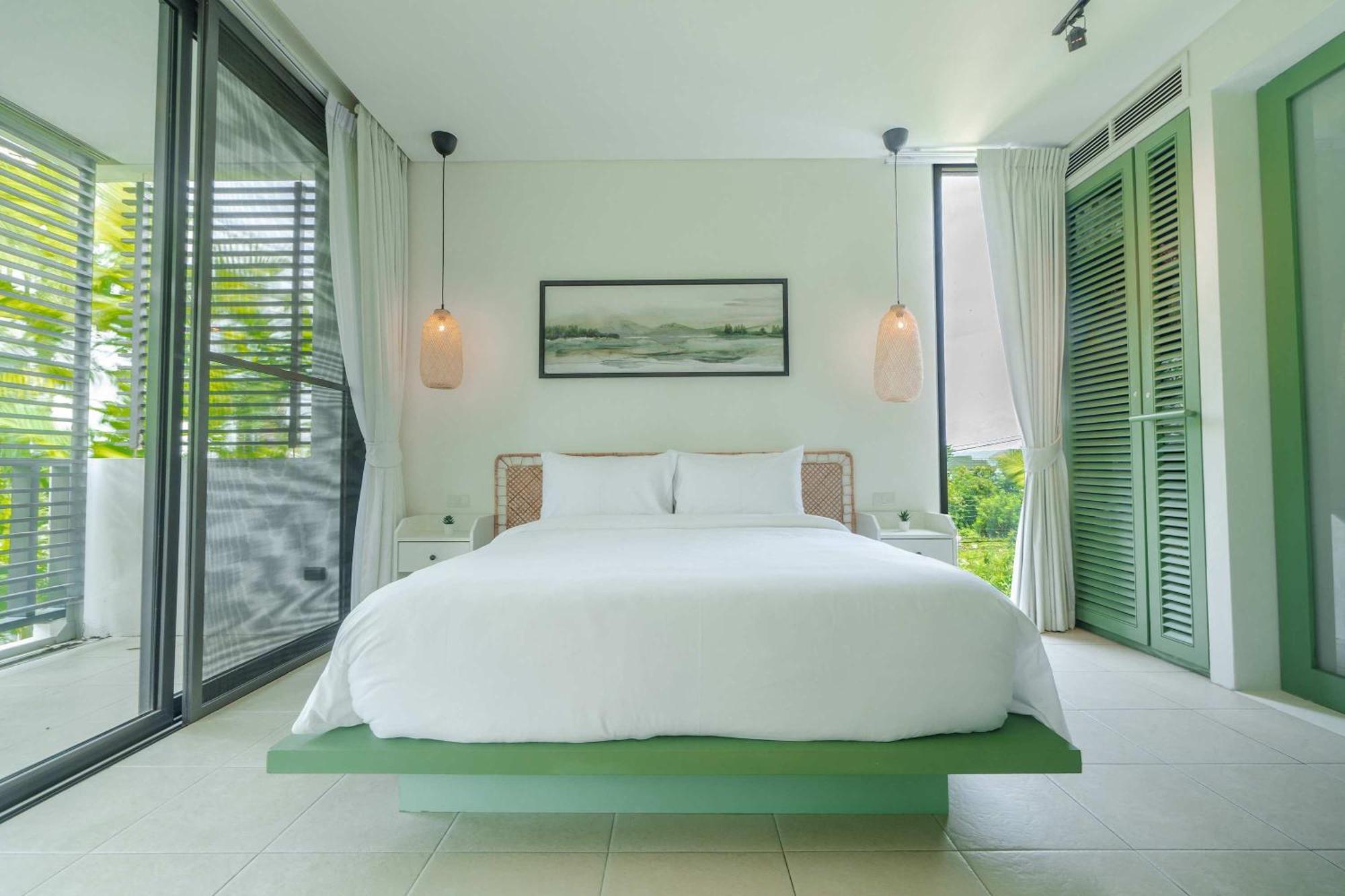 Stylish Penthouse At Bangtao Apartment Ban Lum Fuang