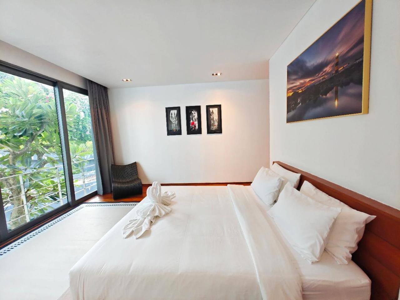 Eva8三卧海景泳池别墅临海别墅 Villa Rawai
