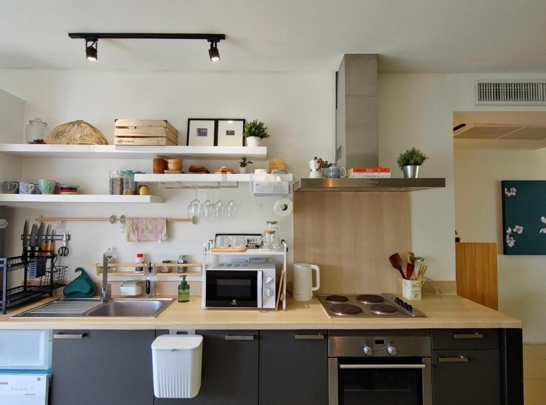Stylish Penthouse At Bangtao Apartment *