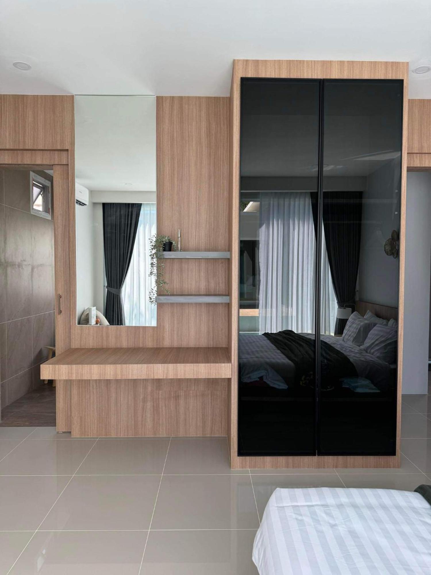 Modern Villa *