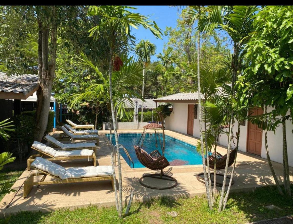 Apollo Chalong Hotel 4*