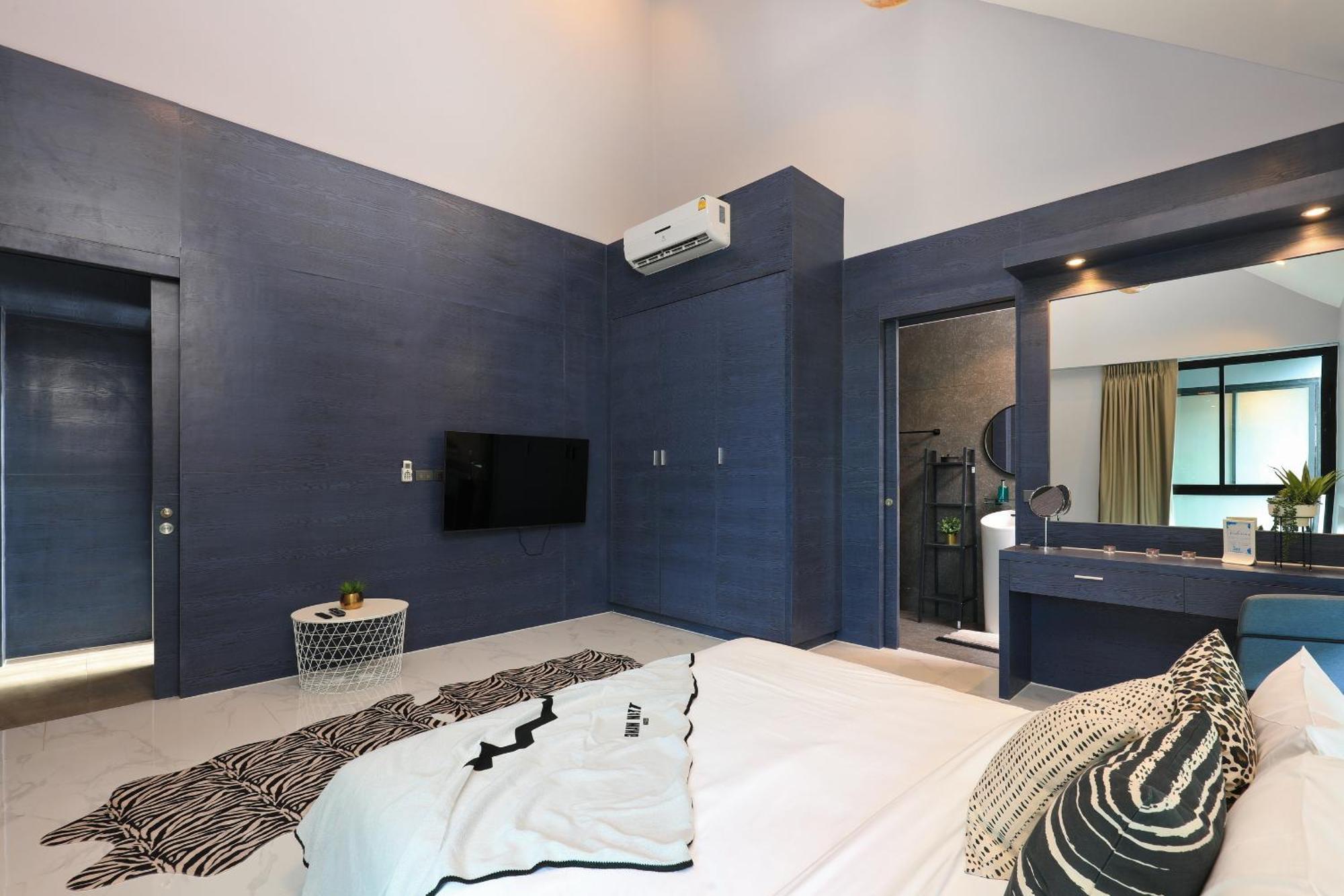 3Bdr Granary Pool Villa Bangtao Beach By Capitalpro Villa