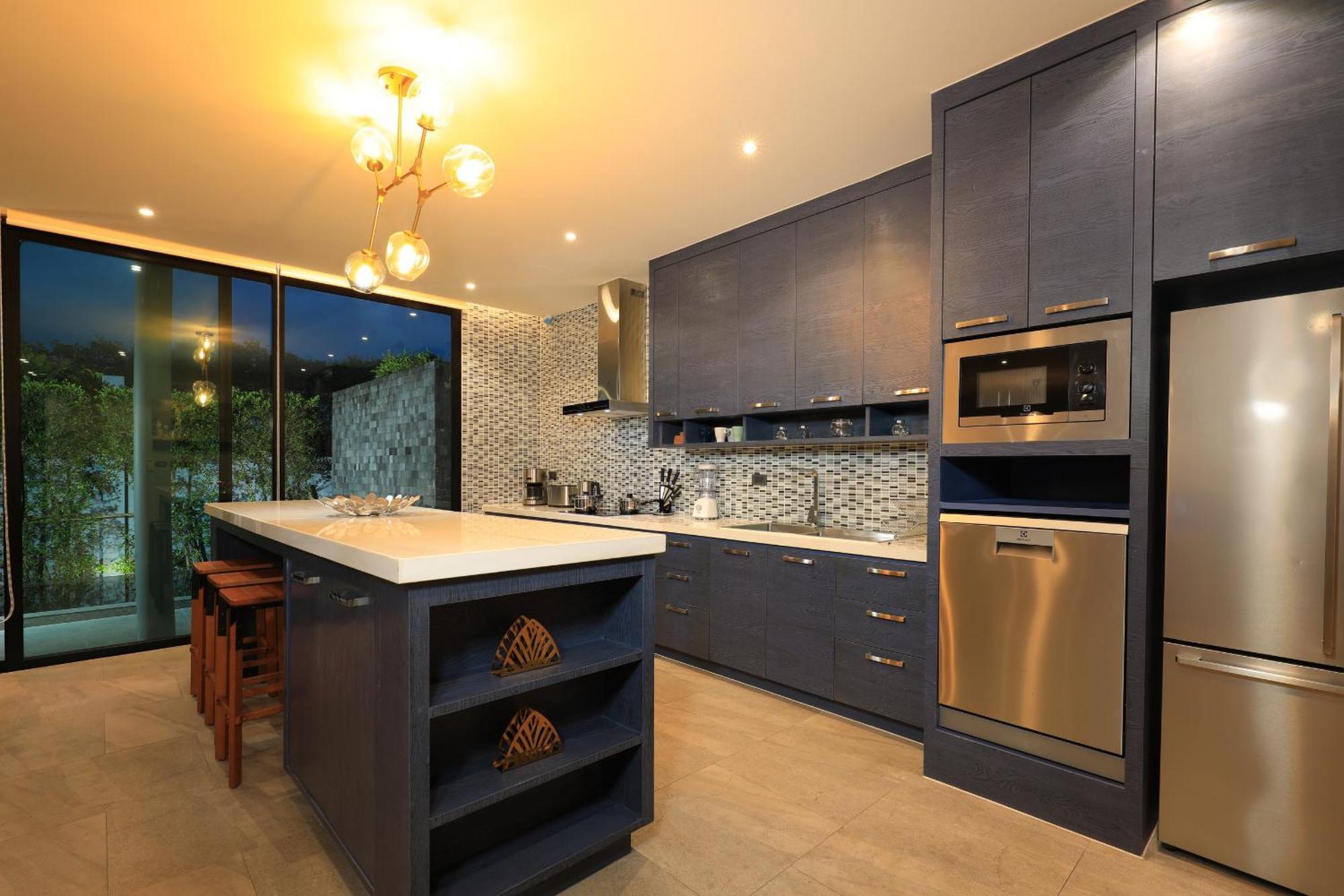 3Bdr Granary Pool Villa Bangtao Beach By Capitalpro Villa *