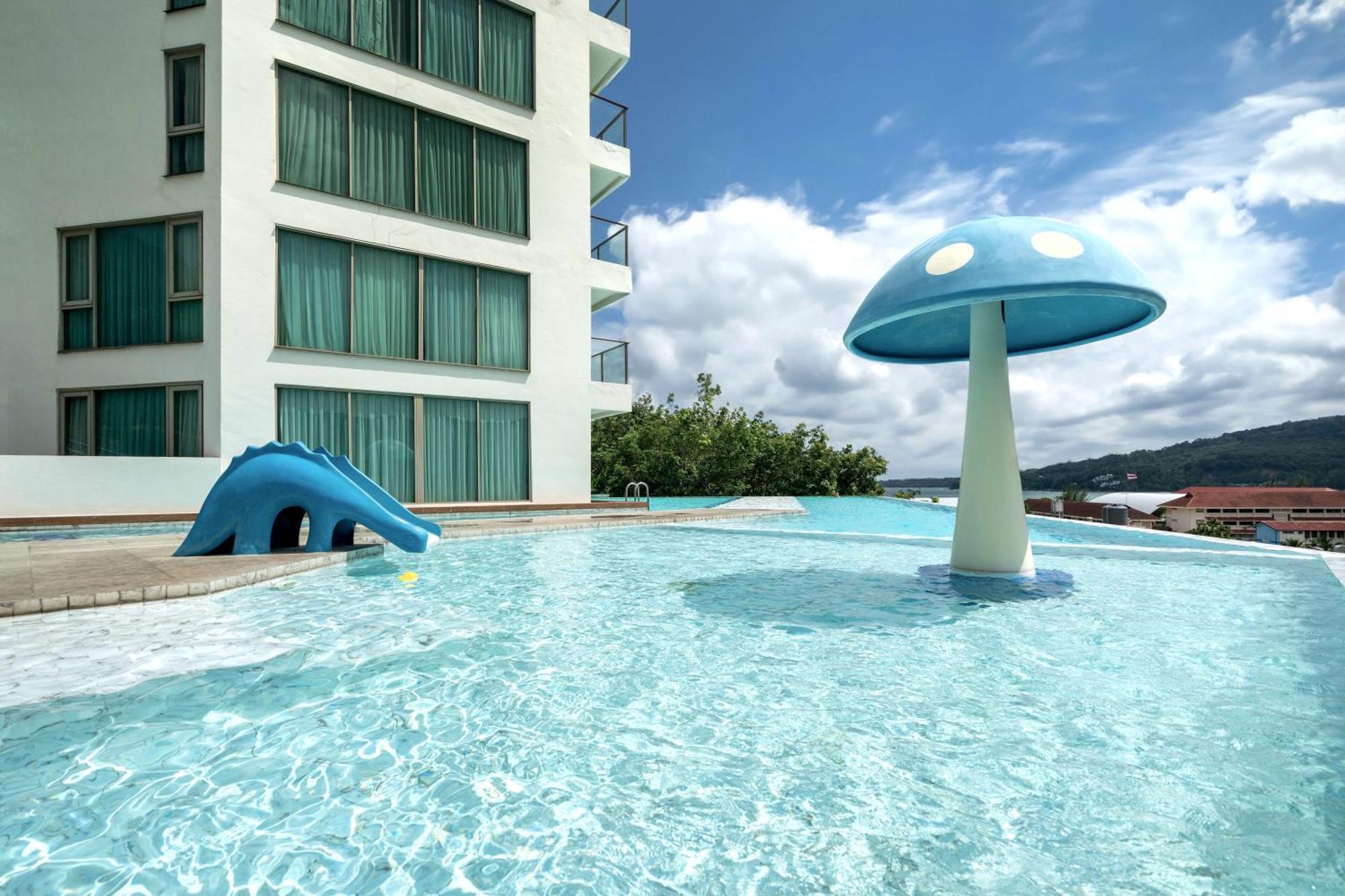 Apartment Sea View 2br Oceana C35, Just 5 Min Walk To