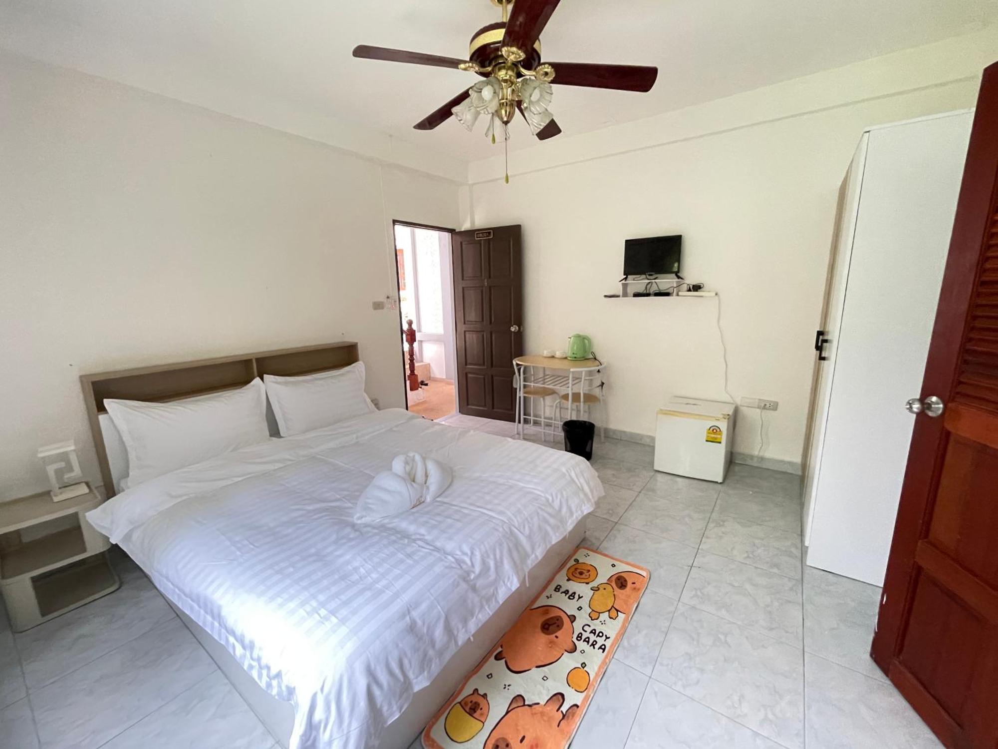 Phuket Plan B House Homestay Patong