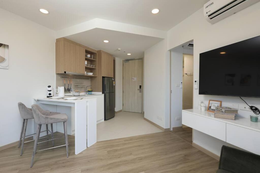 Sky Park 1 Bedroom