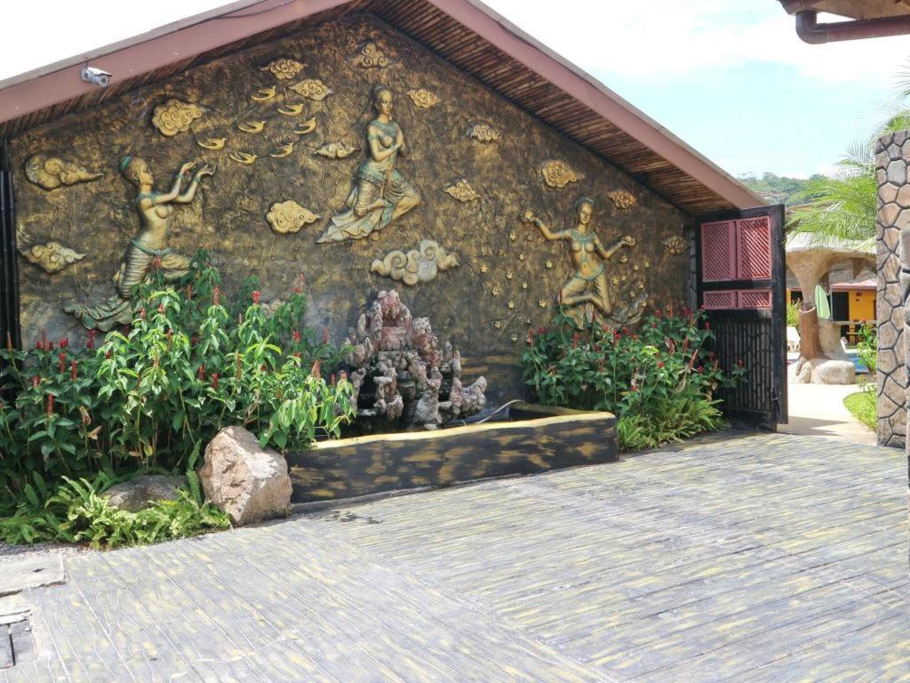 Hotel Tropical Garden Kamala Beach
