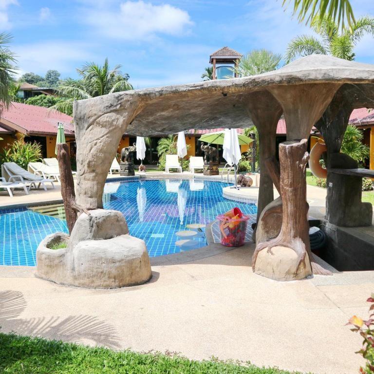 Tropical Garden Hotel Kamala Beach
