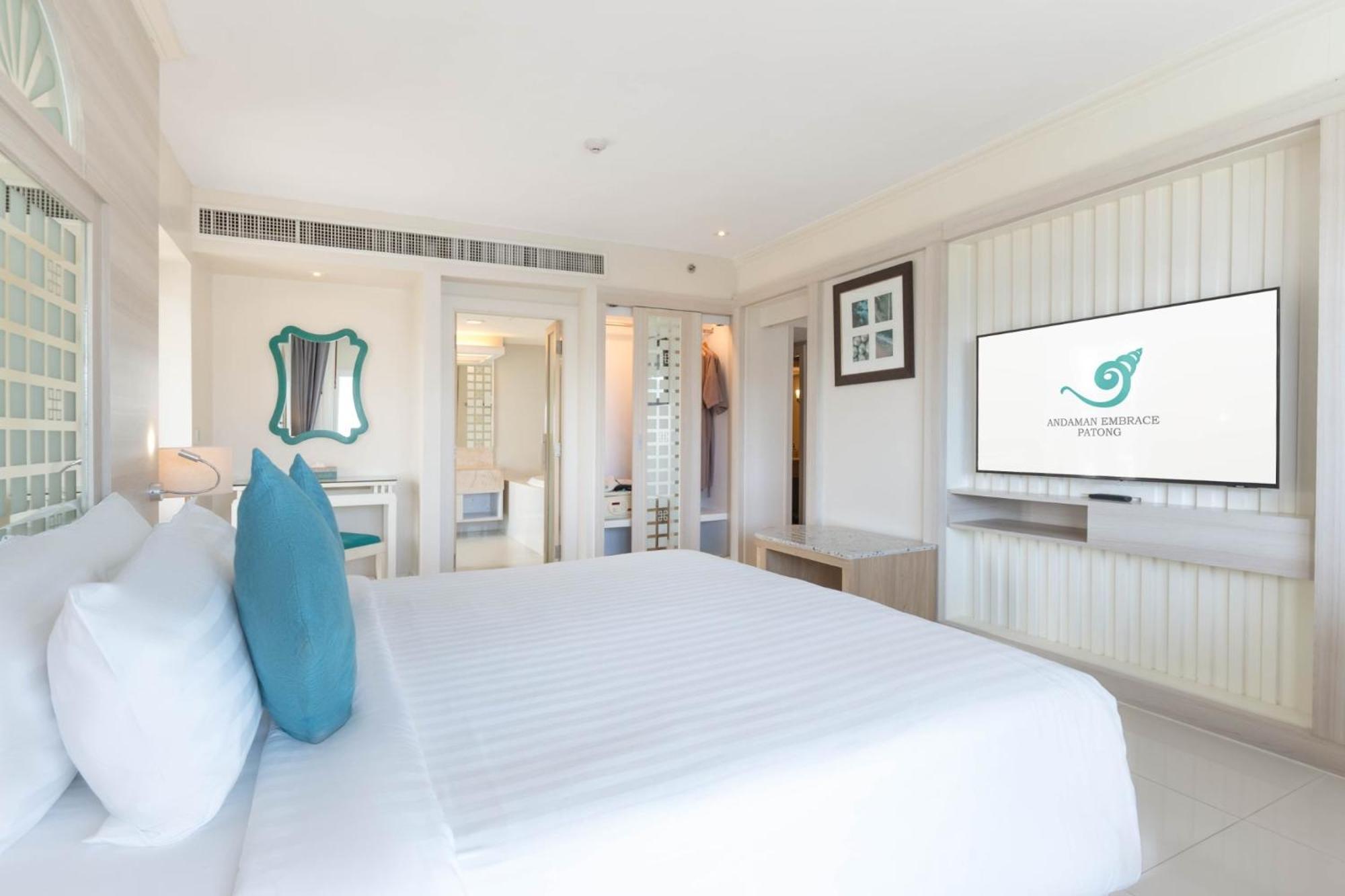 Hotel Andaman Embrace Patong, 5*