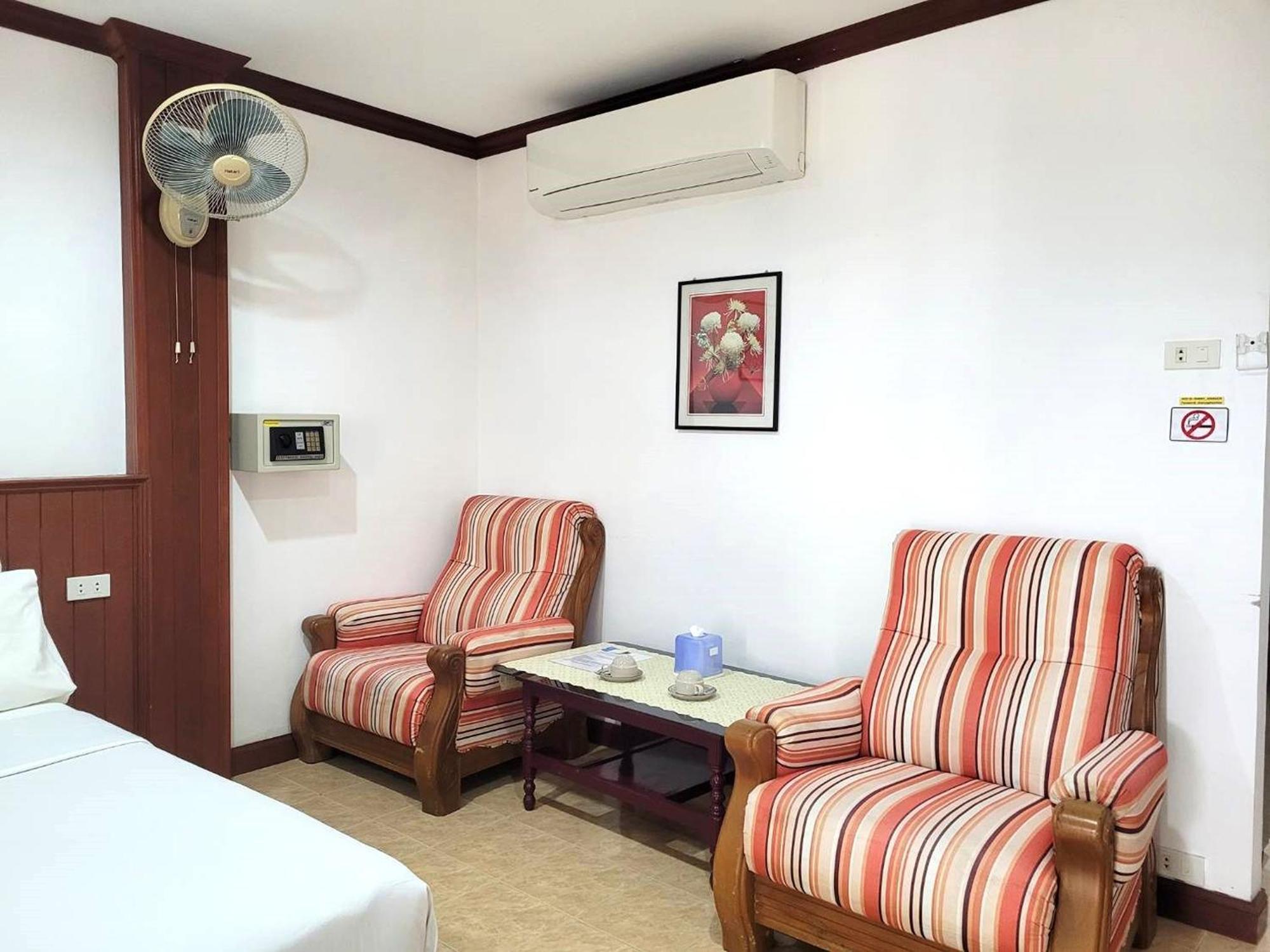 Rumah tetamu Rabbit Mansion 2*