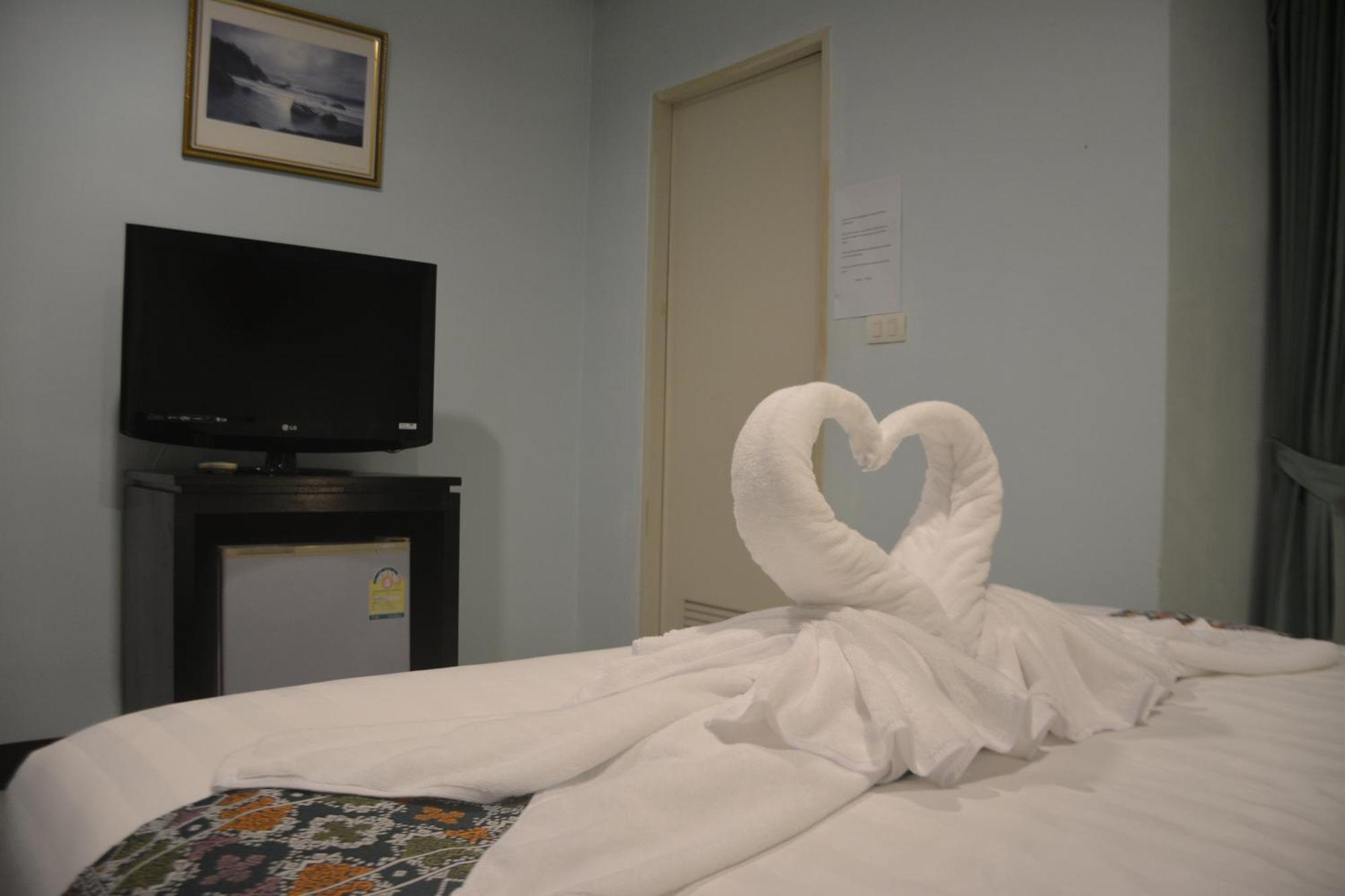 Moon Guest house 2*