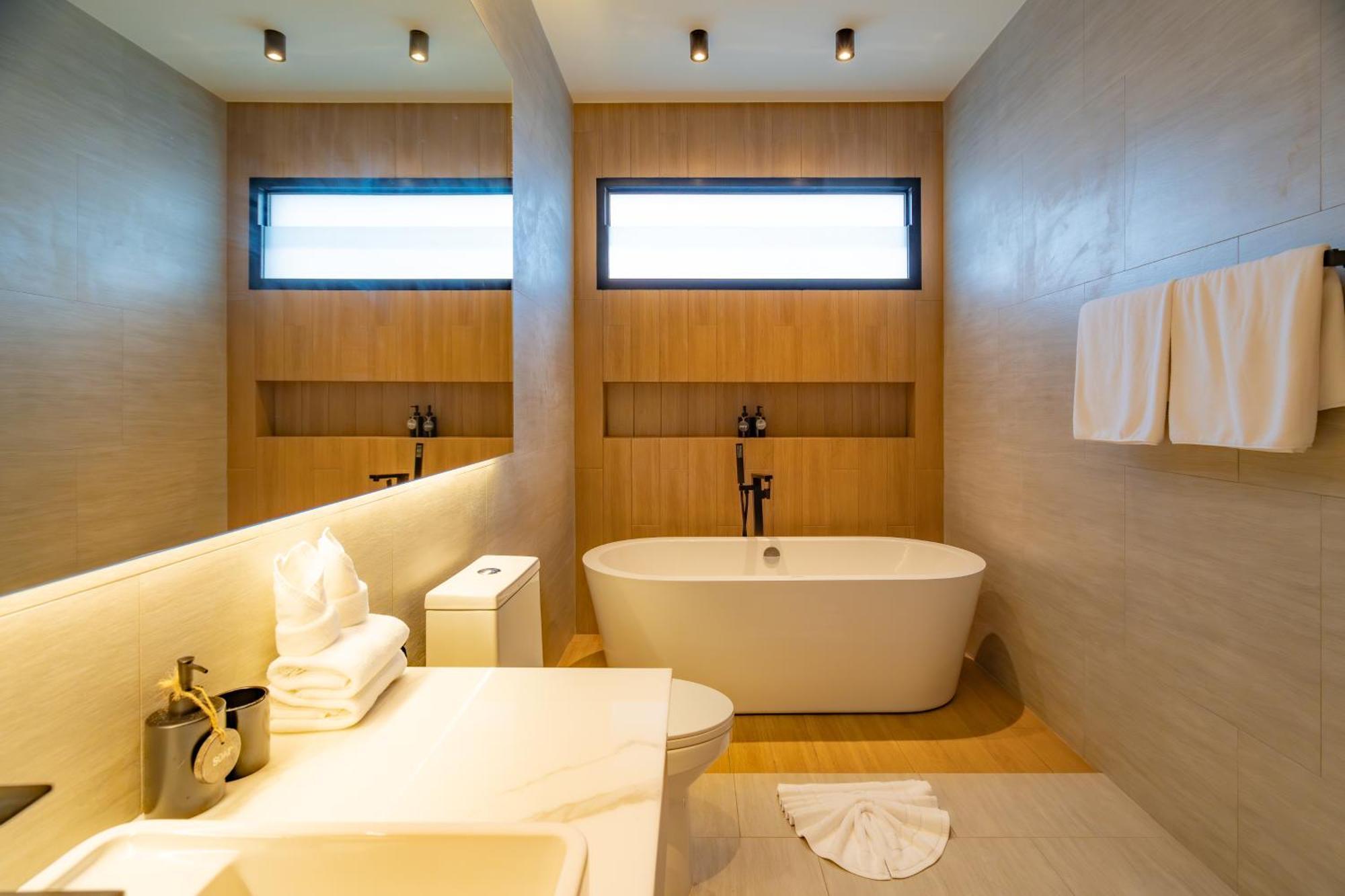 Villa Modern 4br With Private Pool In Bangtao