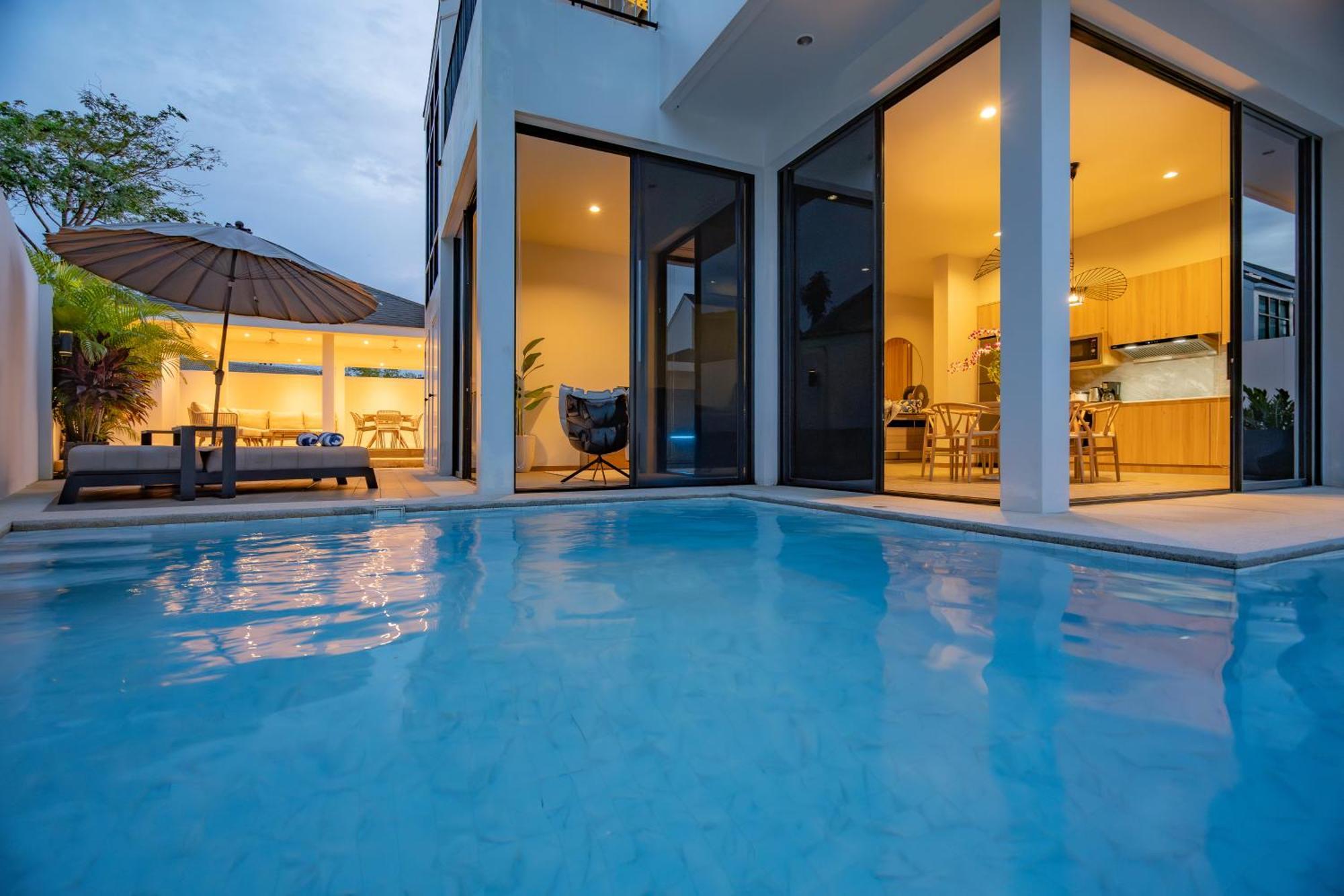 Modern 4br With Private Pool In Bangtao Villa *