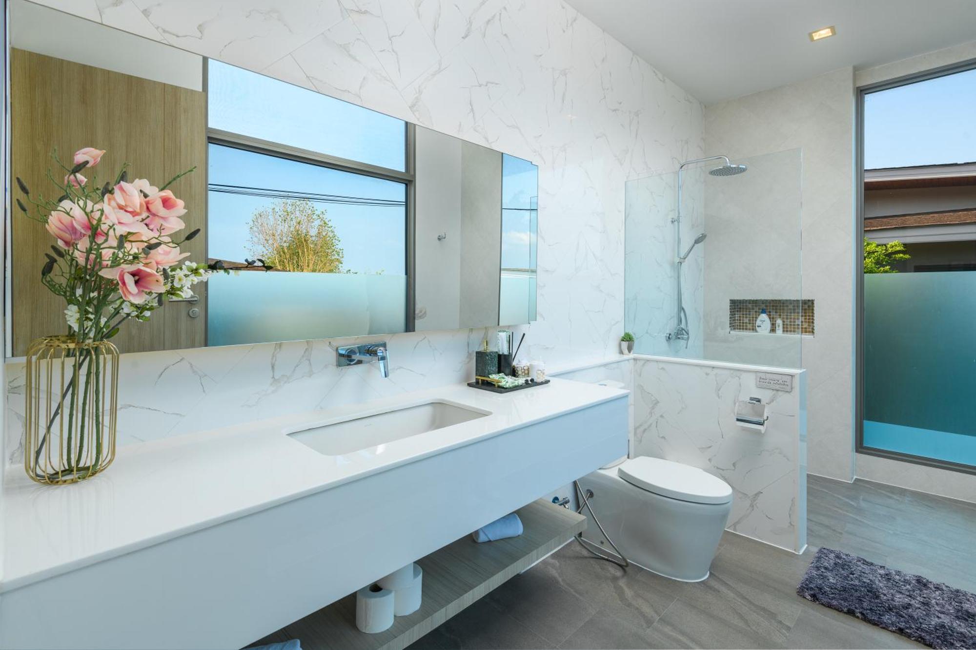 Mimosa 1, Splendid 4 Bedroom Master Ensuite Phuket